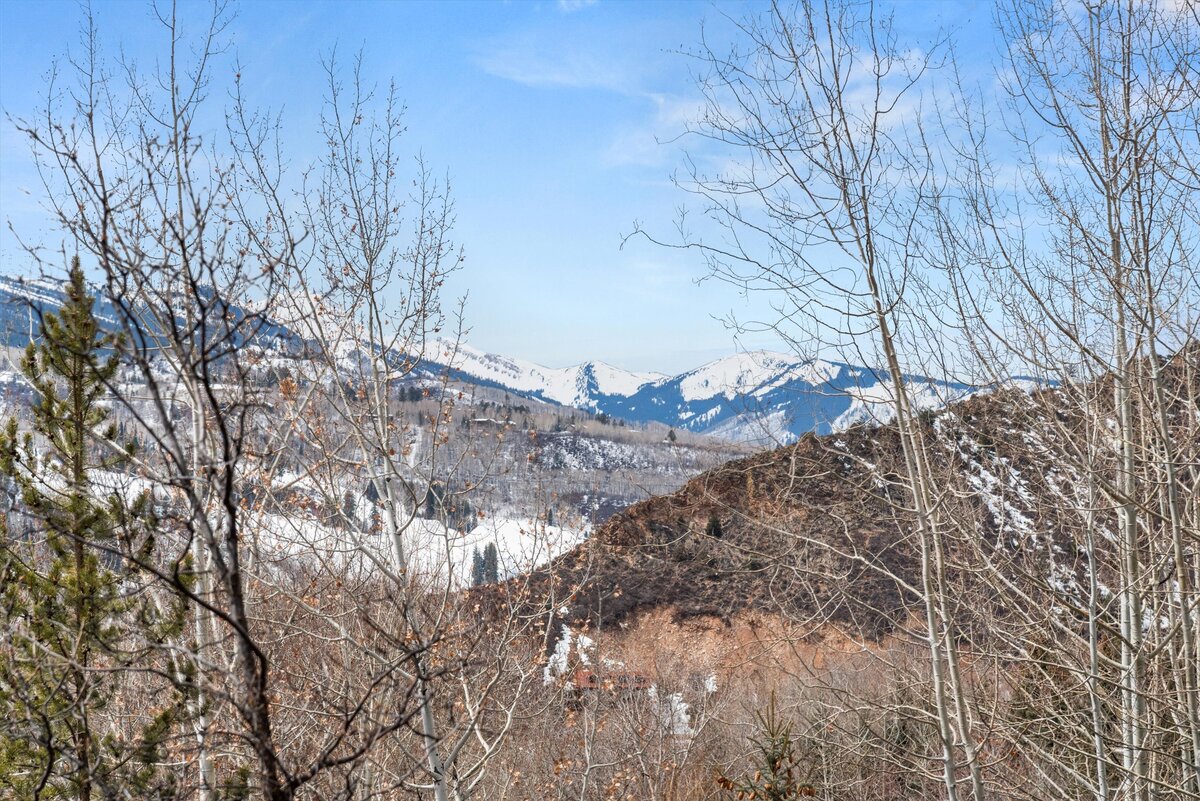 27-68-153HerronHollow_2503170068