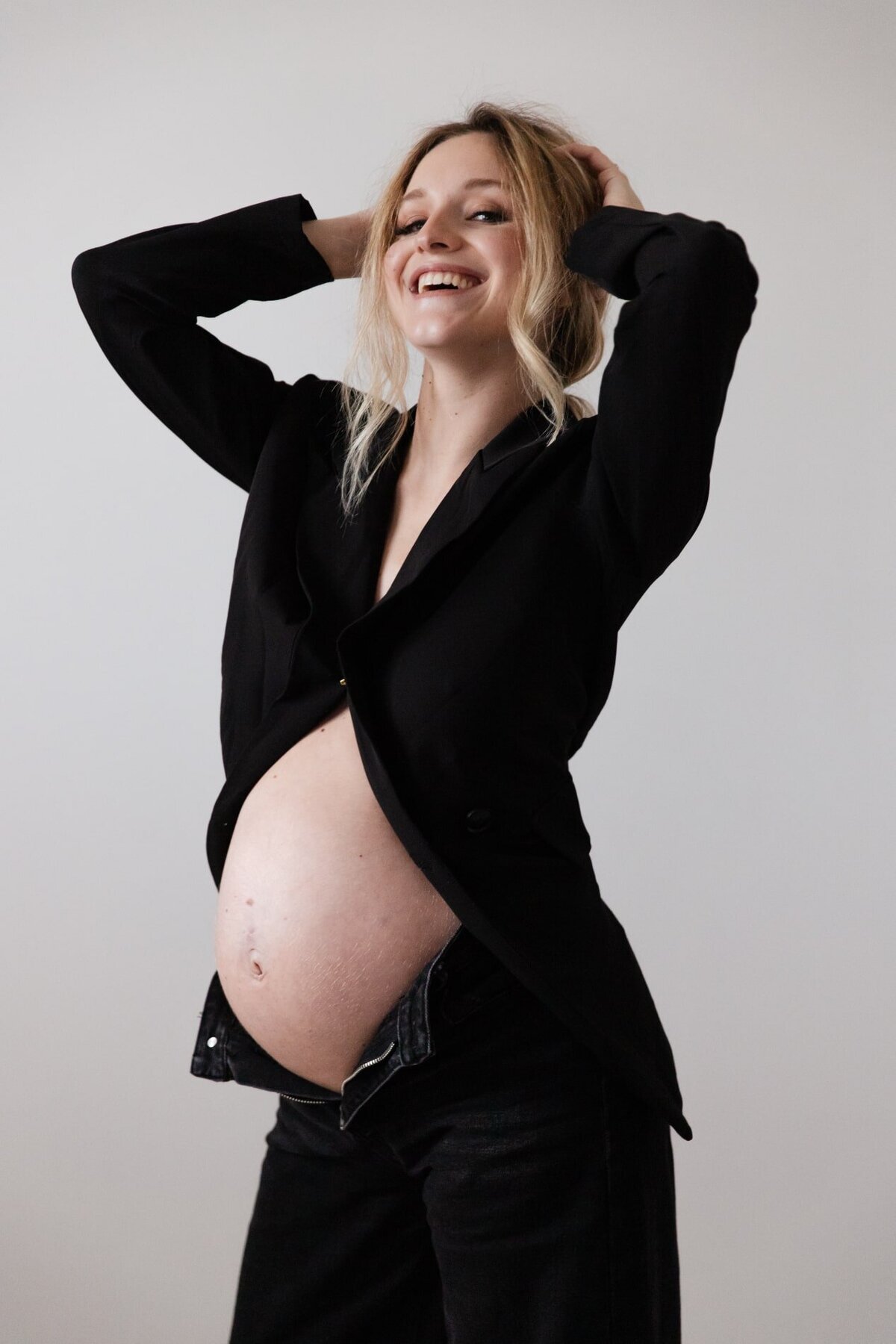grossesse-blandine-studio-sensigraphie-photographe-grossesse-lyon-53-min