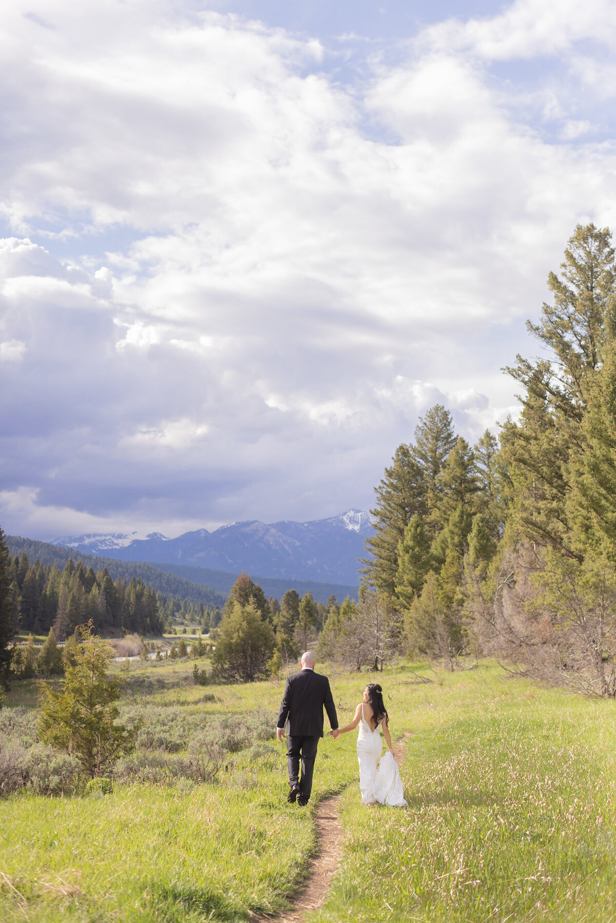 Black-tie-wedding-in-Big-Sky-Montana-2240