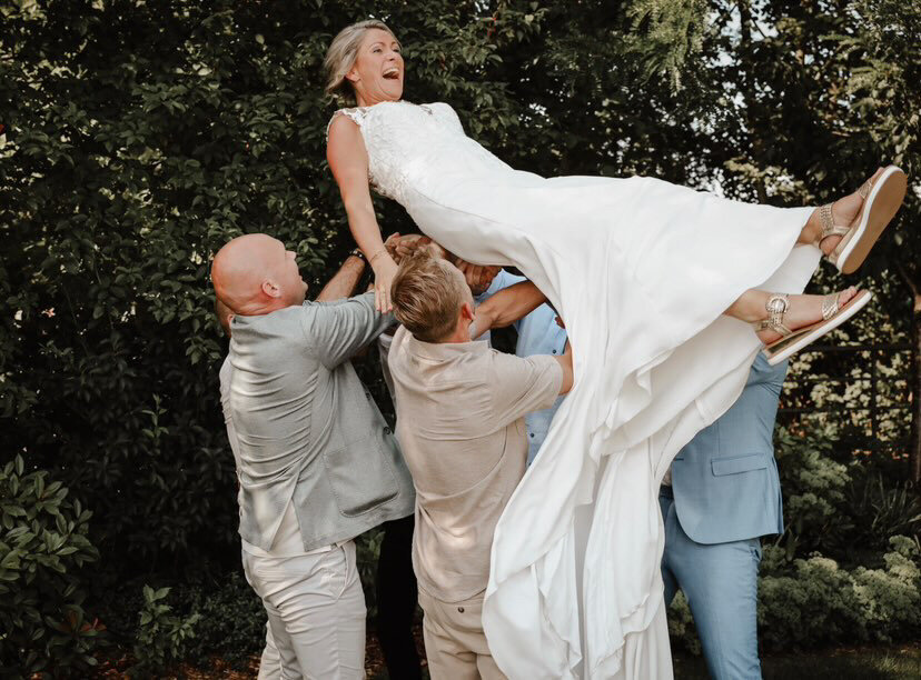 D21EE389-EA66-495D-B0CA-CCB617CD359E