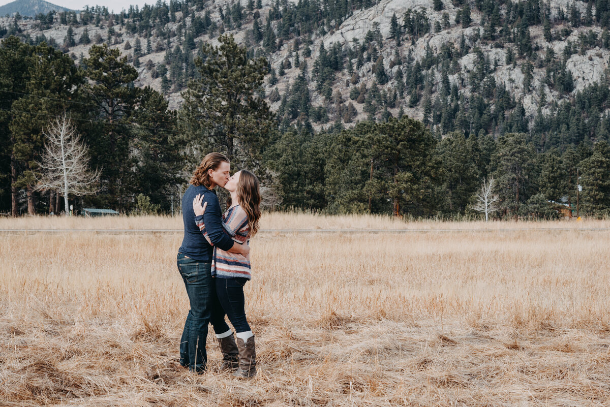 Laura and Justin Website Engagement-0173