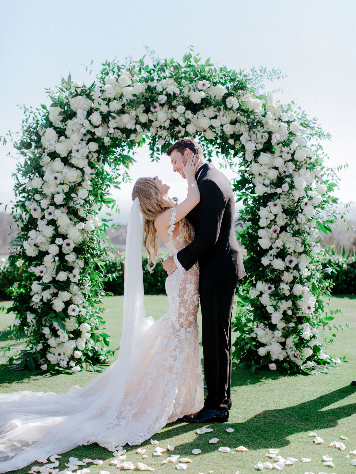 Chris J. Evans Photography Luxury California Destination Destinations Wedding Weddings Engagement Editorial Fashion Photographer Featured Celebrity Global Photo-montecito-club-LQ3529