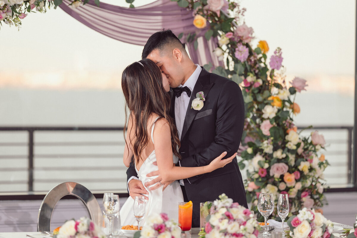 240804-Gloria&Andy-HudsonHouse-Wedding-JerseyCity-NJ-Previews-Web-161