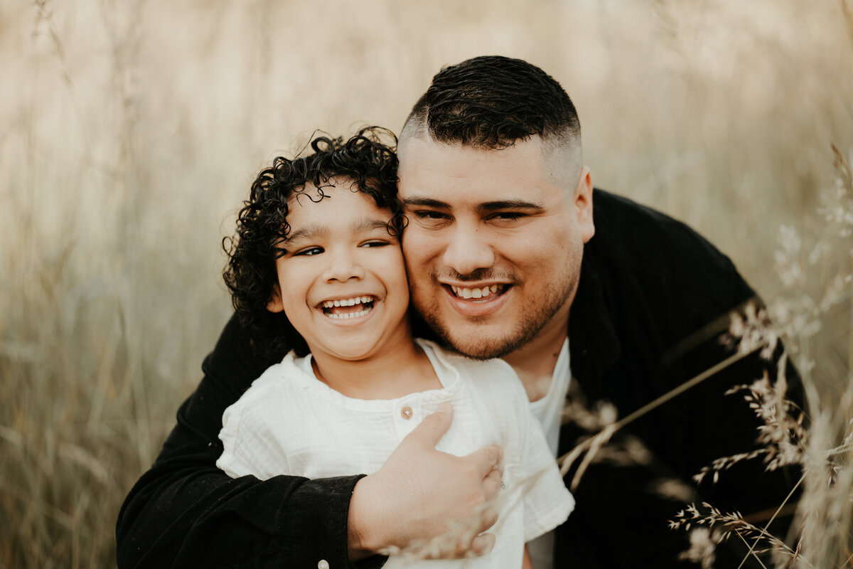 Family Session at Fort Stellicom Park in Tacoma Washington Tacoma Family Photographer5