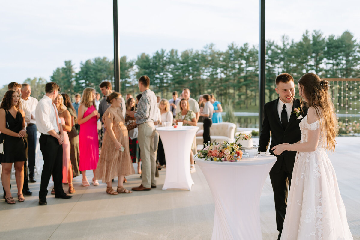 kraber-the-gathering-grounds-iowa-wedding-181