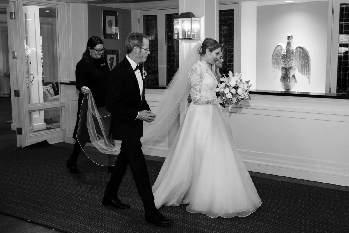 Woodstock-Inn-Vermont-Winter-Wedding-55