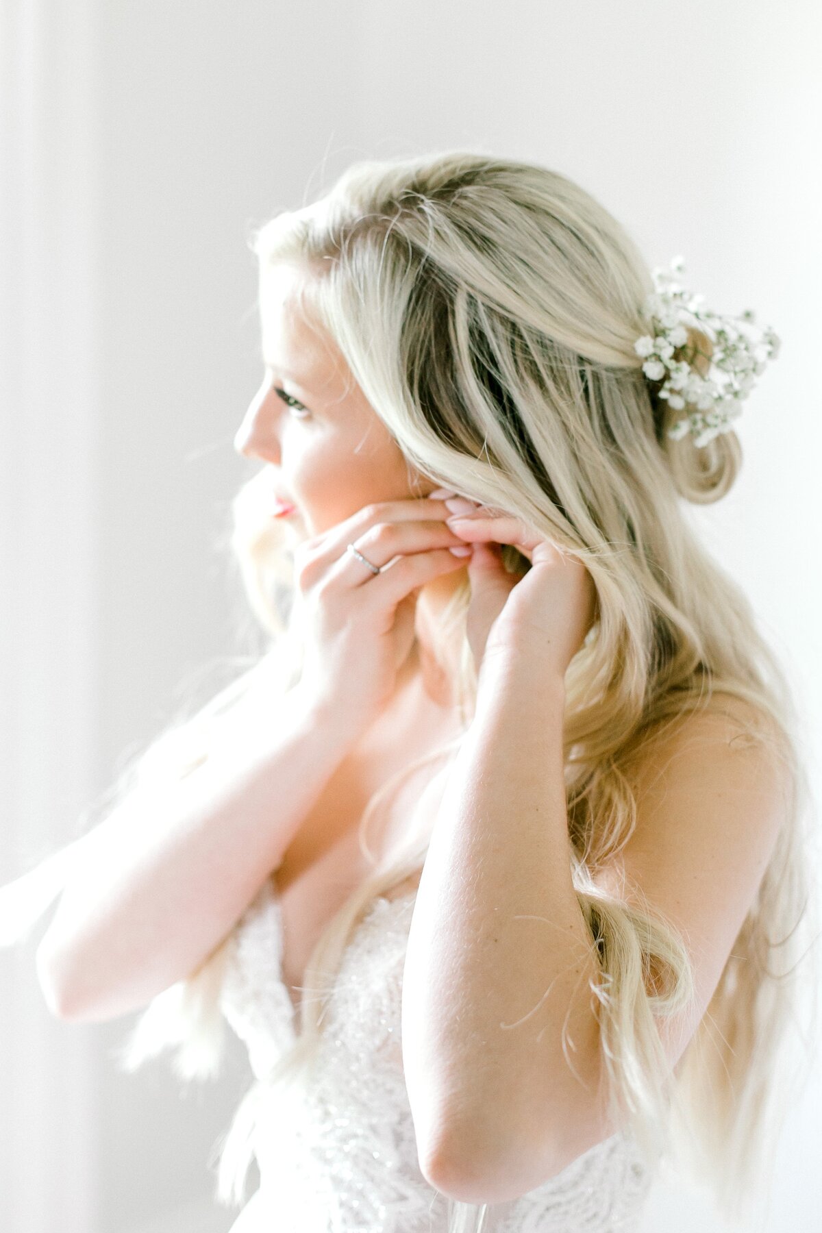 Michelle-and-Michael-Wedding-Day-by-Emily-Nicole-Photo-107