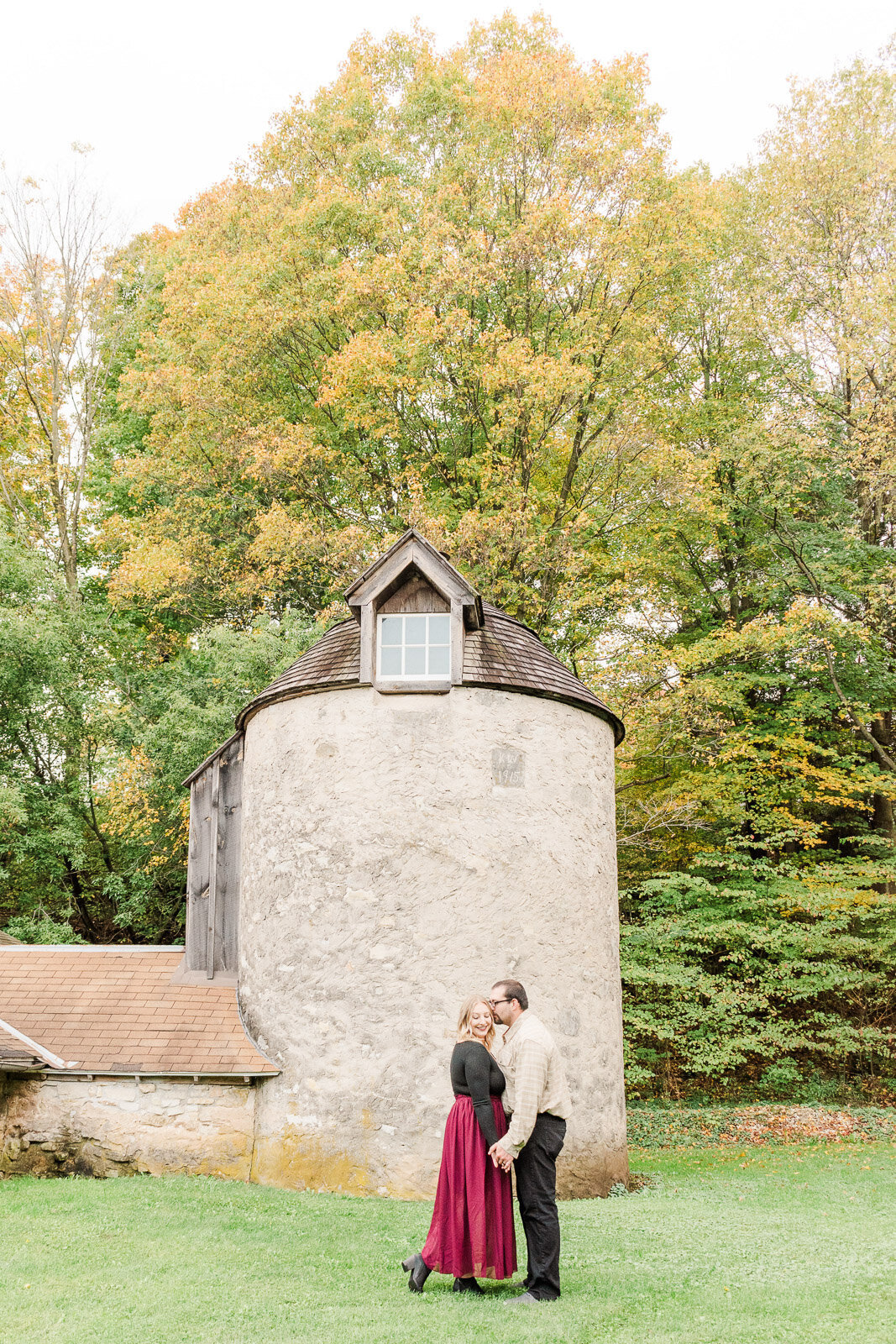 Meredith Mutza photography, Milwaukee based photographer, fall engagement session, fall engagement, engagement photoshoot, wisconsin wedding photographer, wedding photographer, milwaukee couples, milwaukee wisconsin, wisconsin fall engagement, fall couples photos