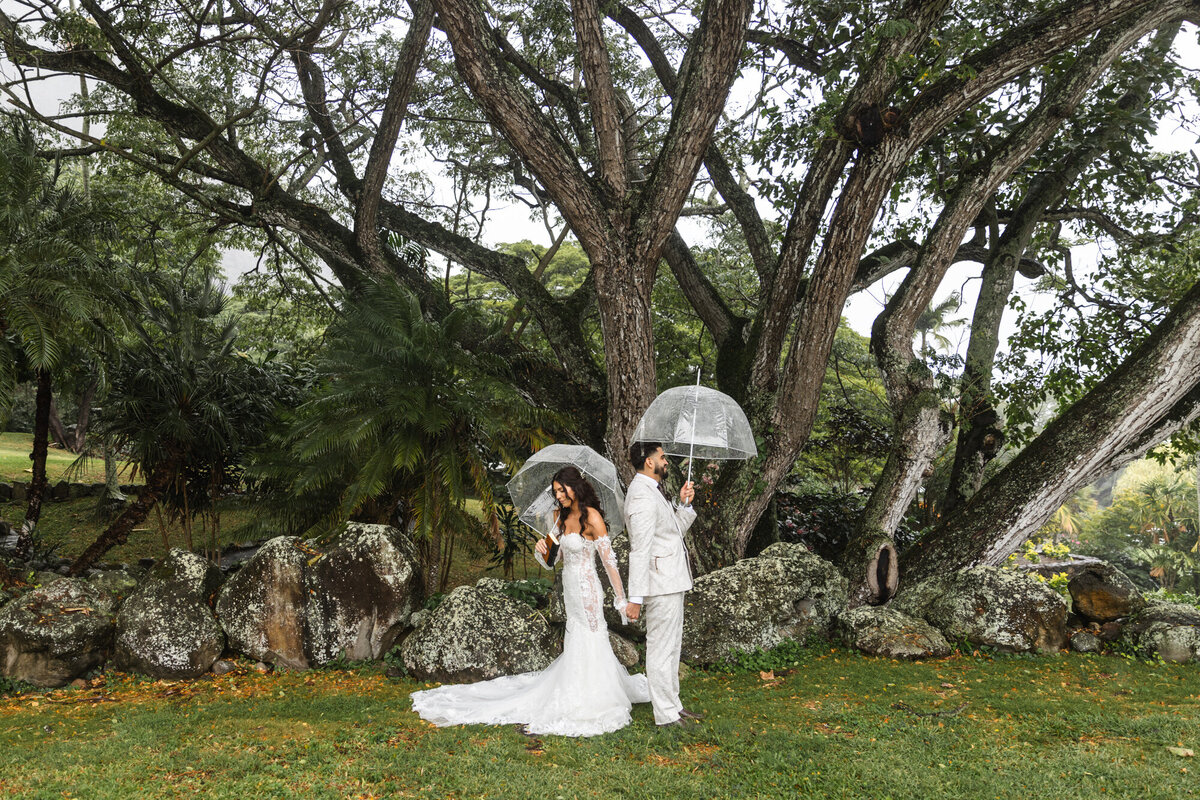Ray+Chelsee Kualoa Ranch Wedding-53