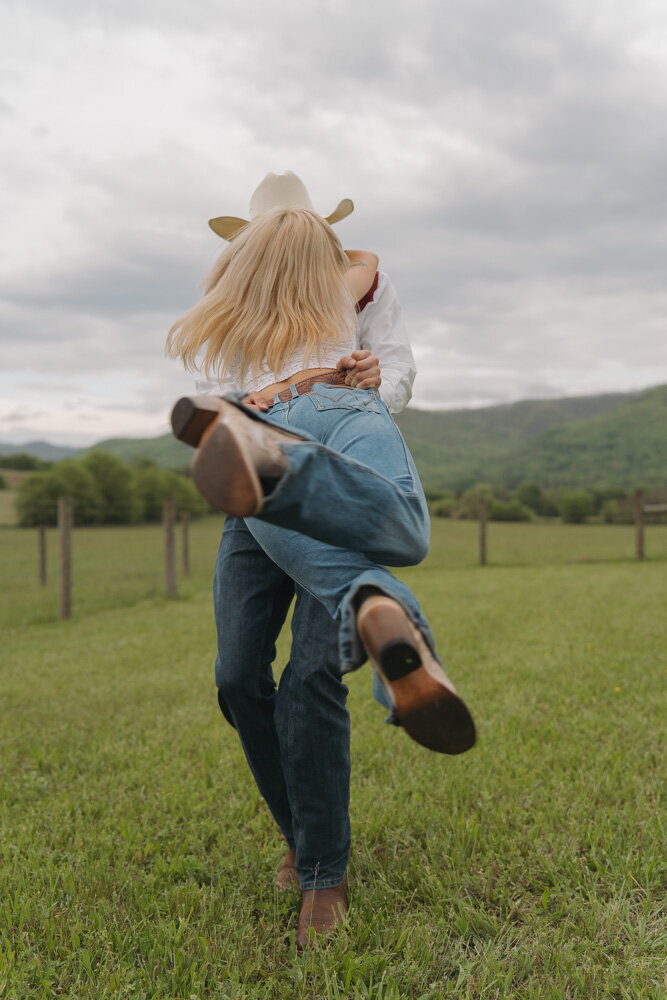 Owen & Kaleigh - Couples Session Limestone, TN-72