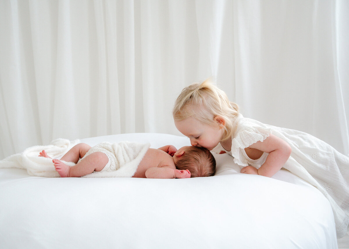 Newborn Photographer 