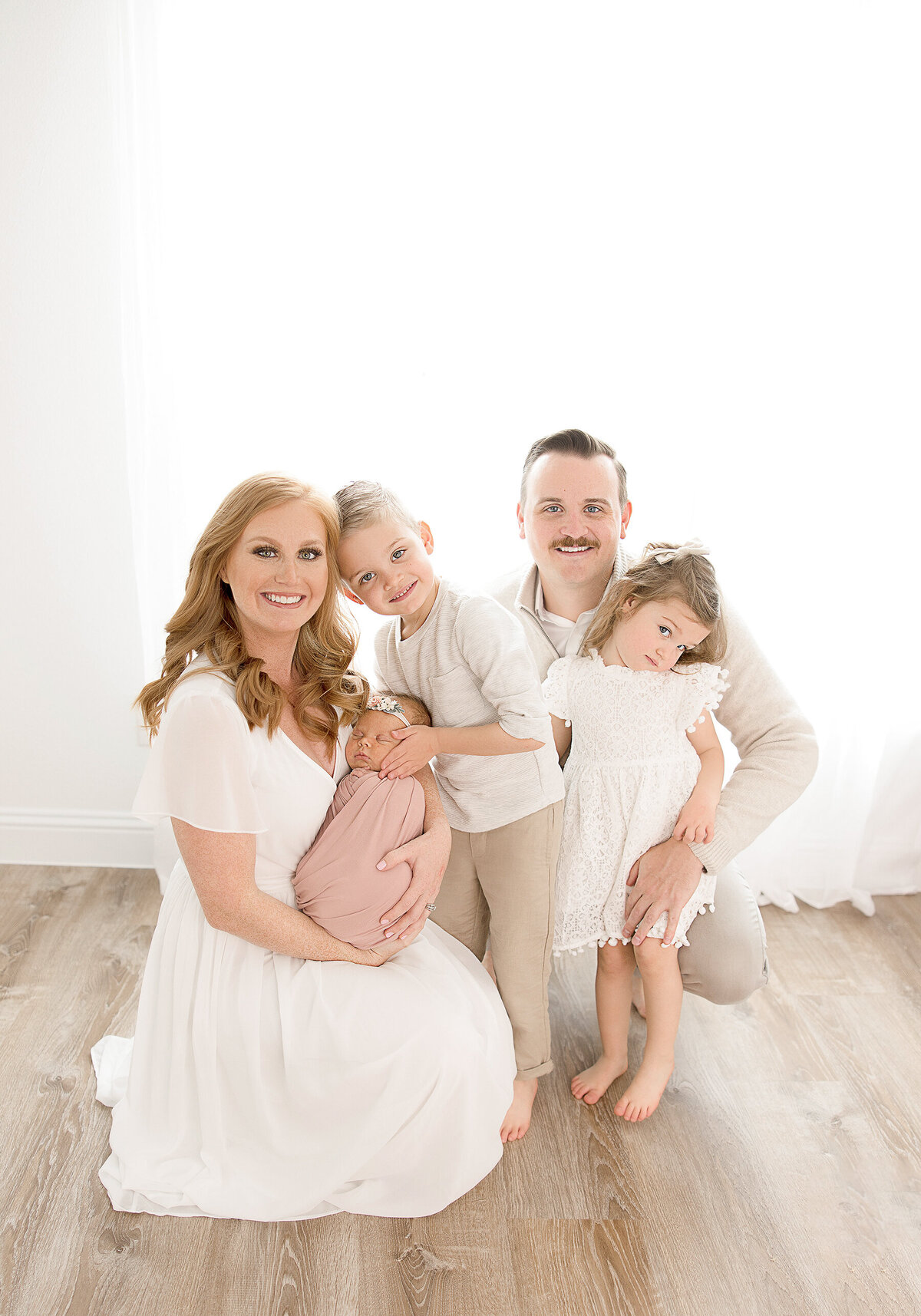Jenny Havens Photography Dallas Texas Newborn Photographer Studio Motherhood Family Baby Custom Heirloom Imagery Light Airy Luxury JHP 01.30.23 57 WEB copy