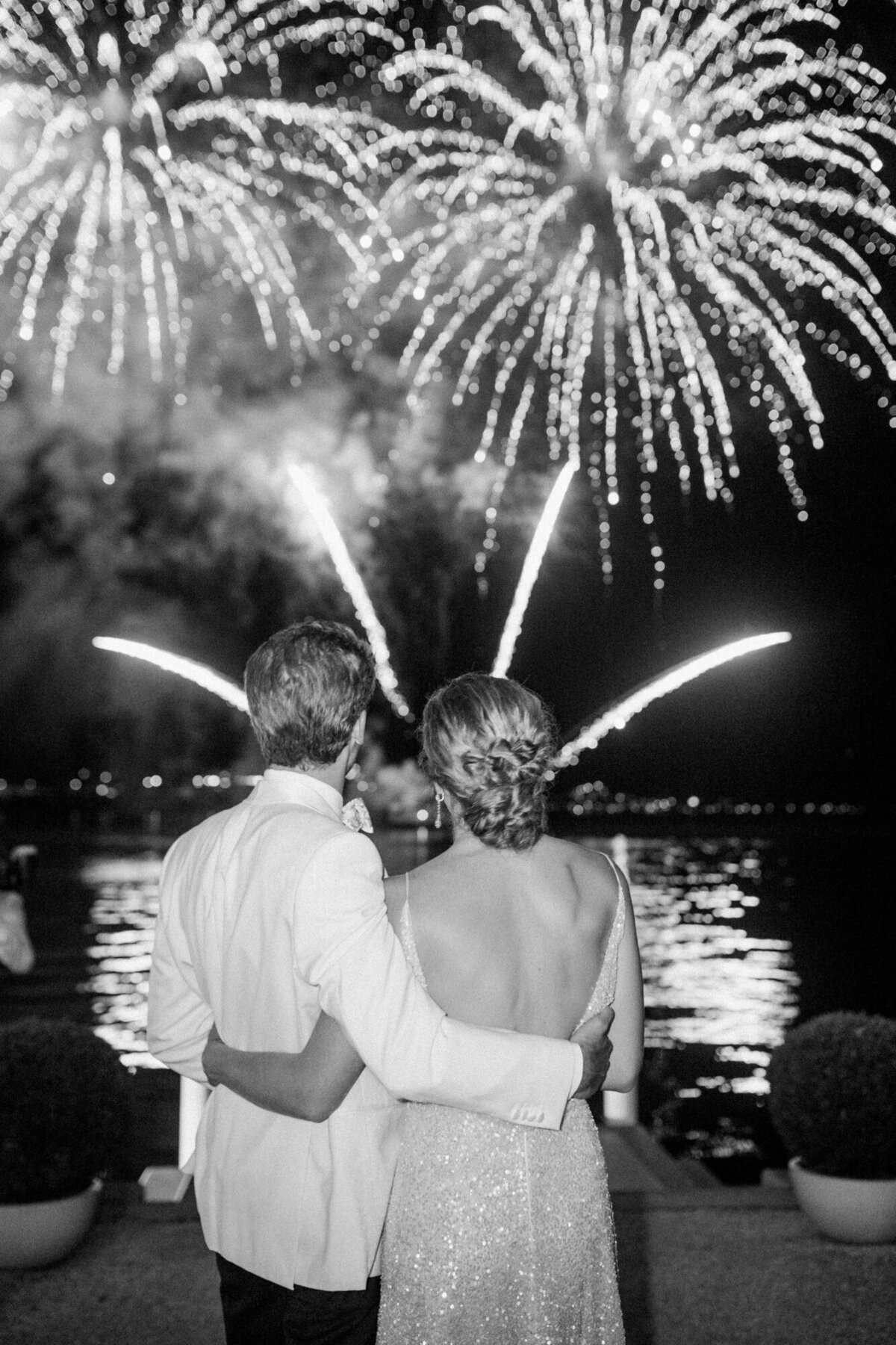 Maïlys Fortune Photography Husband Wife Wedding Weddings Photography France Switzerland Italy Timeless Dreamy Imagery Bilingual French English Destination Weddings Destination Wedding Provence French Riviera Paris Lake Como Tuscany152