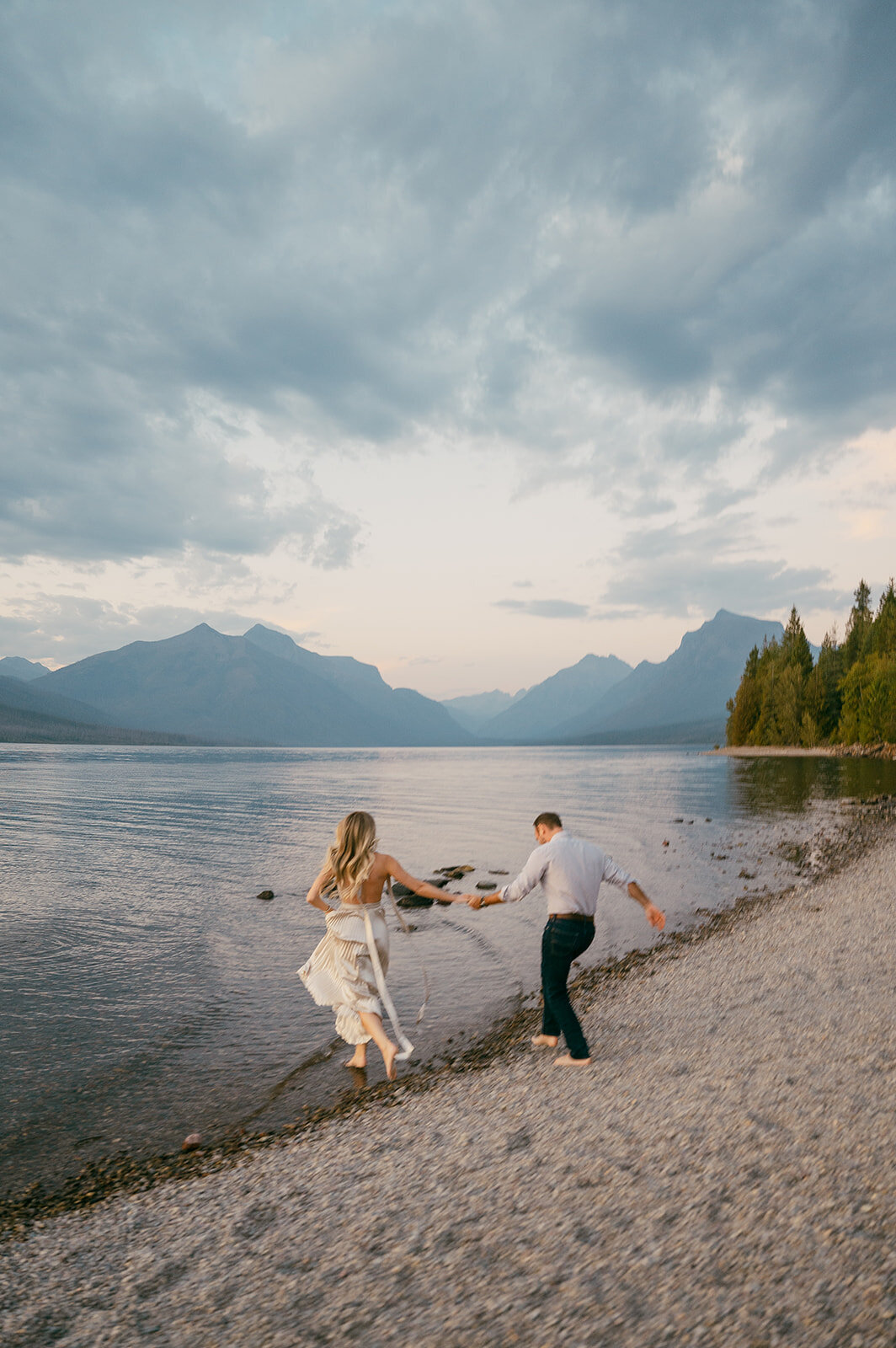 vintage-hollywood-glacier-national-park-elopement-presley-gray-photo1509