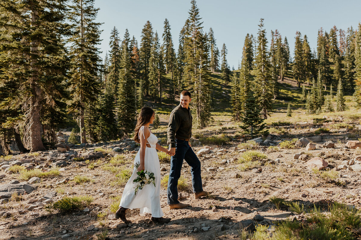 mount shasta wedding