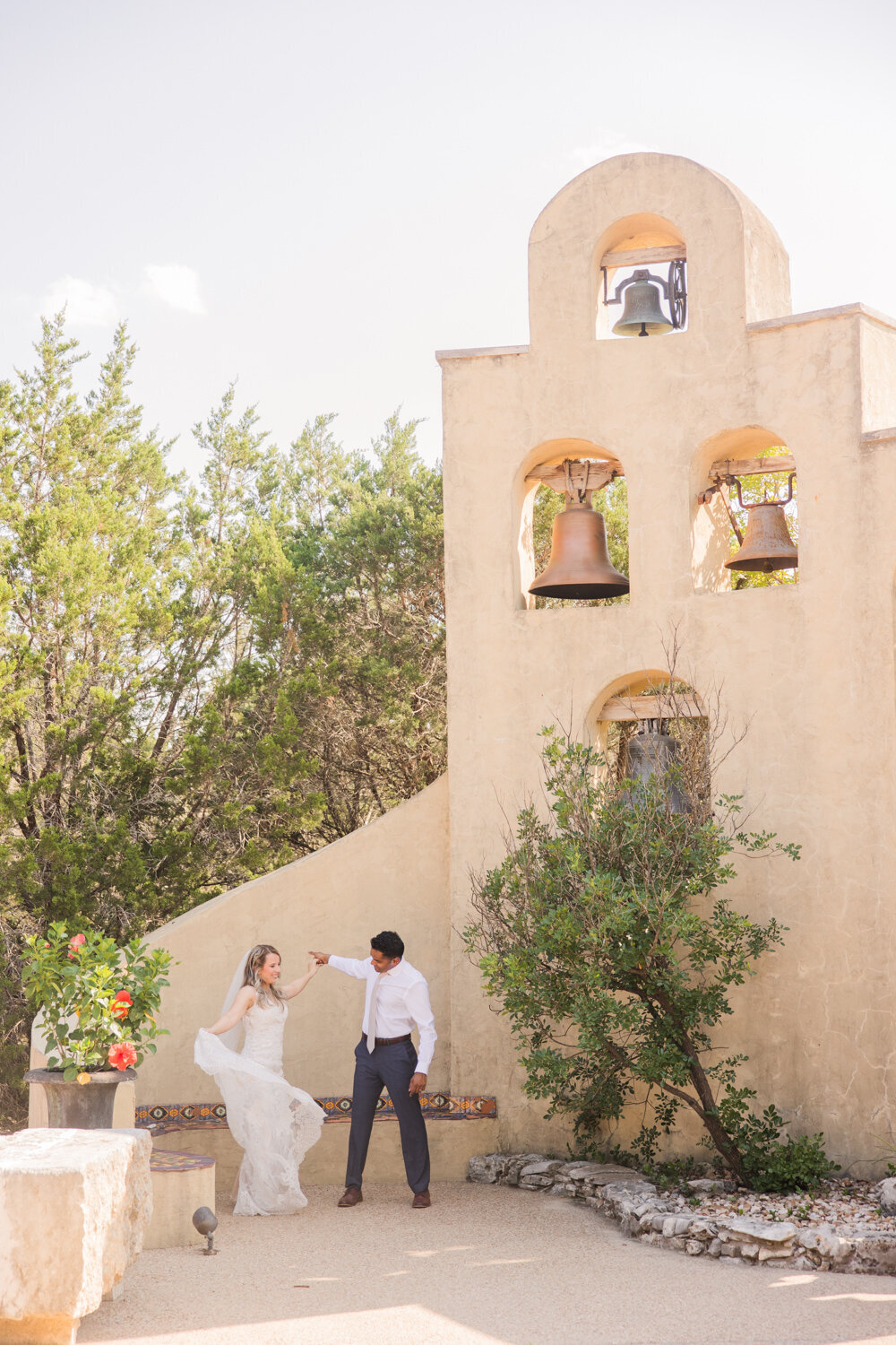 Chapel.Dulcinea.Elopement.Austin.Texas.Photographer.12
