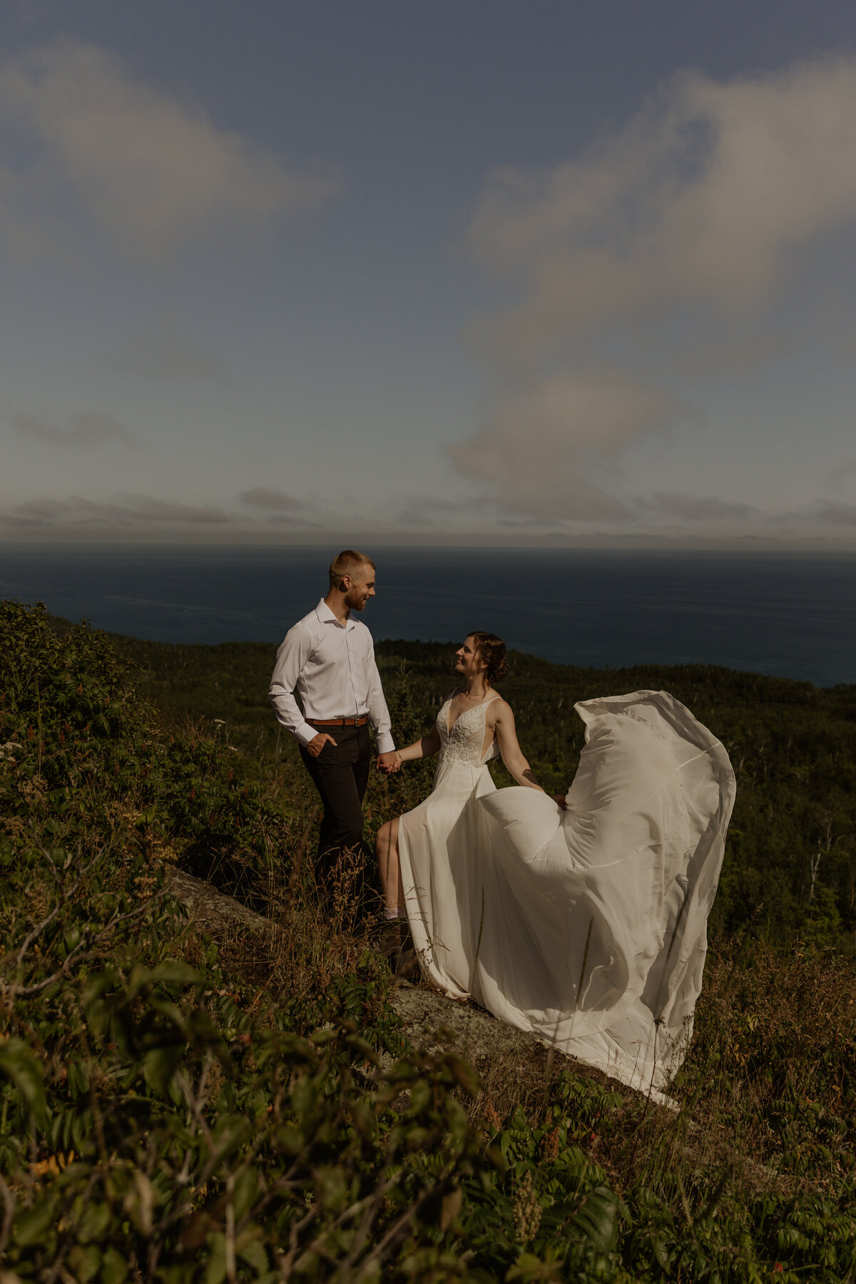 MN elopement couple hiking 