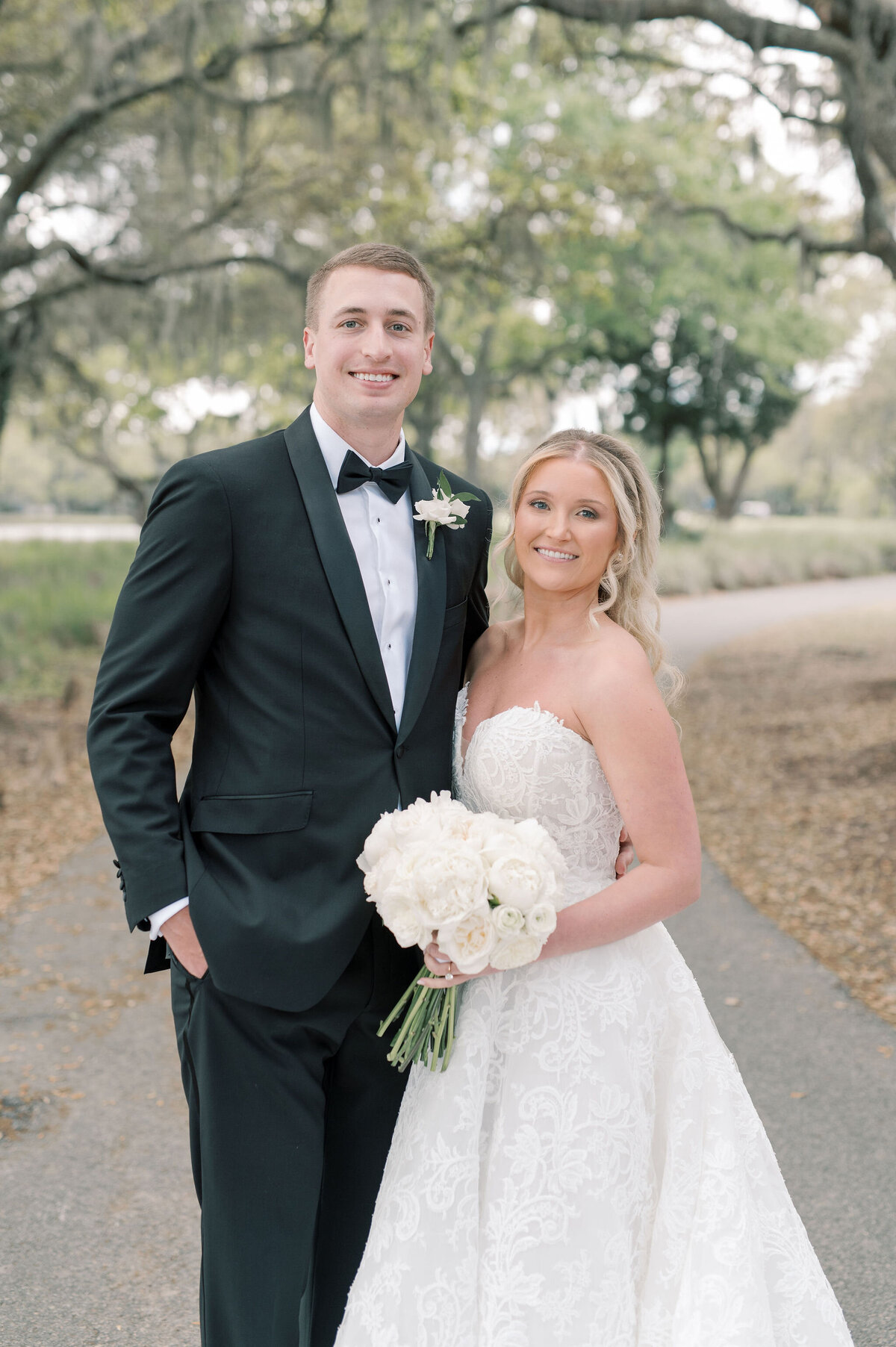 OliviaAndrew-married-31