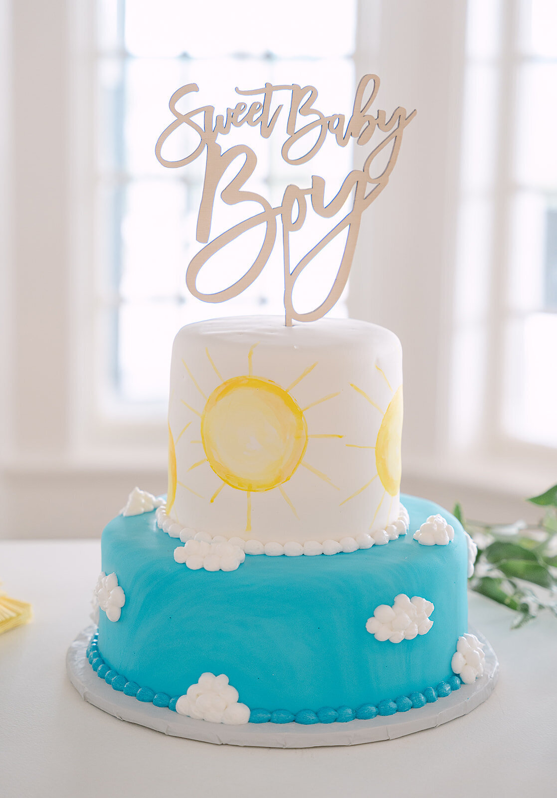 here-comes-the-son-baby-shower-cake