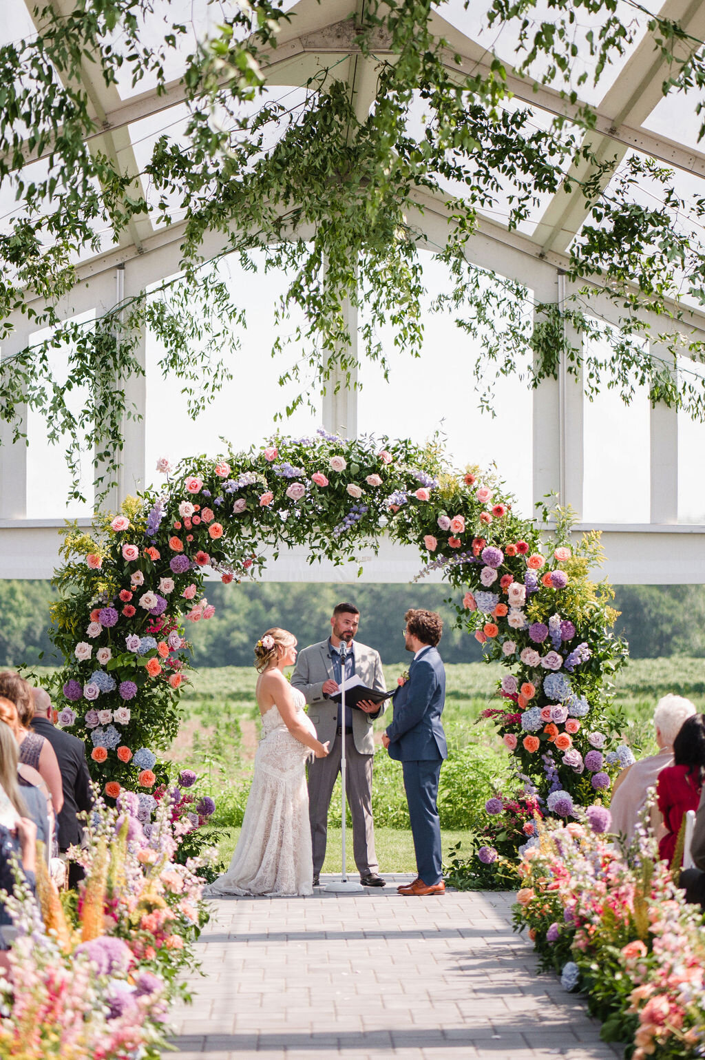 Etre Farms Colorful Summer Wedding in SoutWest Michigan_1