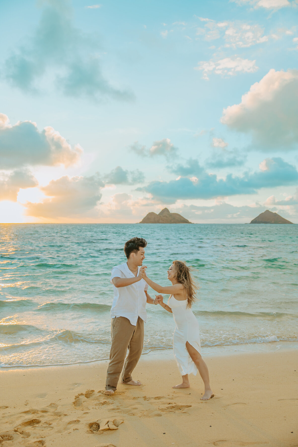 Oahu engagement photos