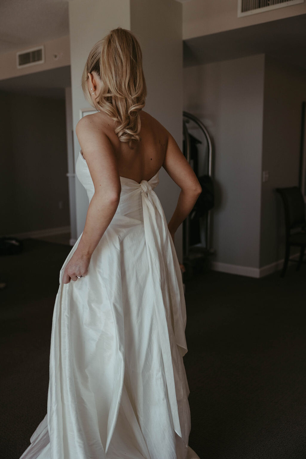 Emily-Hayter-Wedding-Photography-Getting-Ready7536