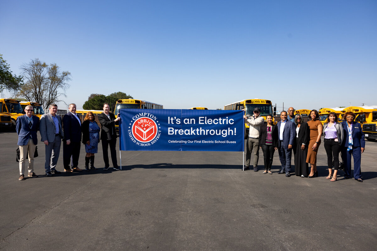 highland-electric-fleets-ribbon-cutting