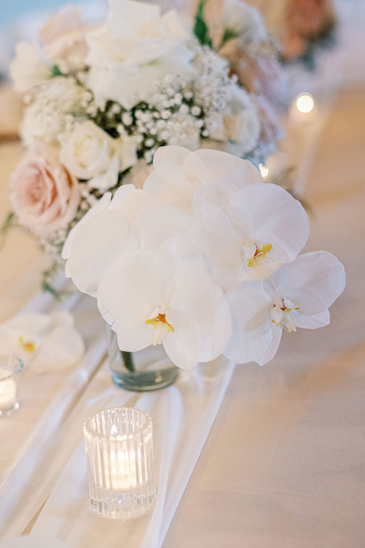 Meraki Design Wedding and Event Floral Studio Florist Wedding Flowers Full Service St. Louis Destination Luxury Floral Design Florists Designers Personal Unique Mandernach-7-receptiondetails-59