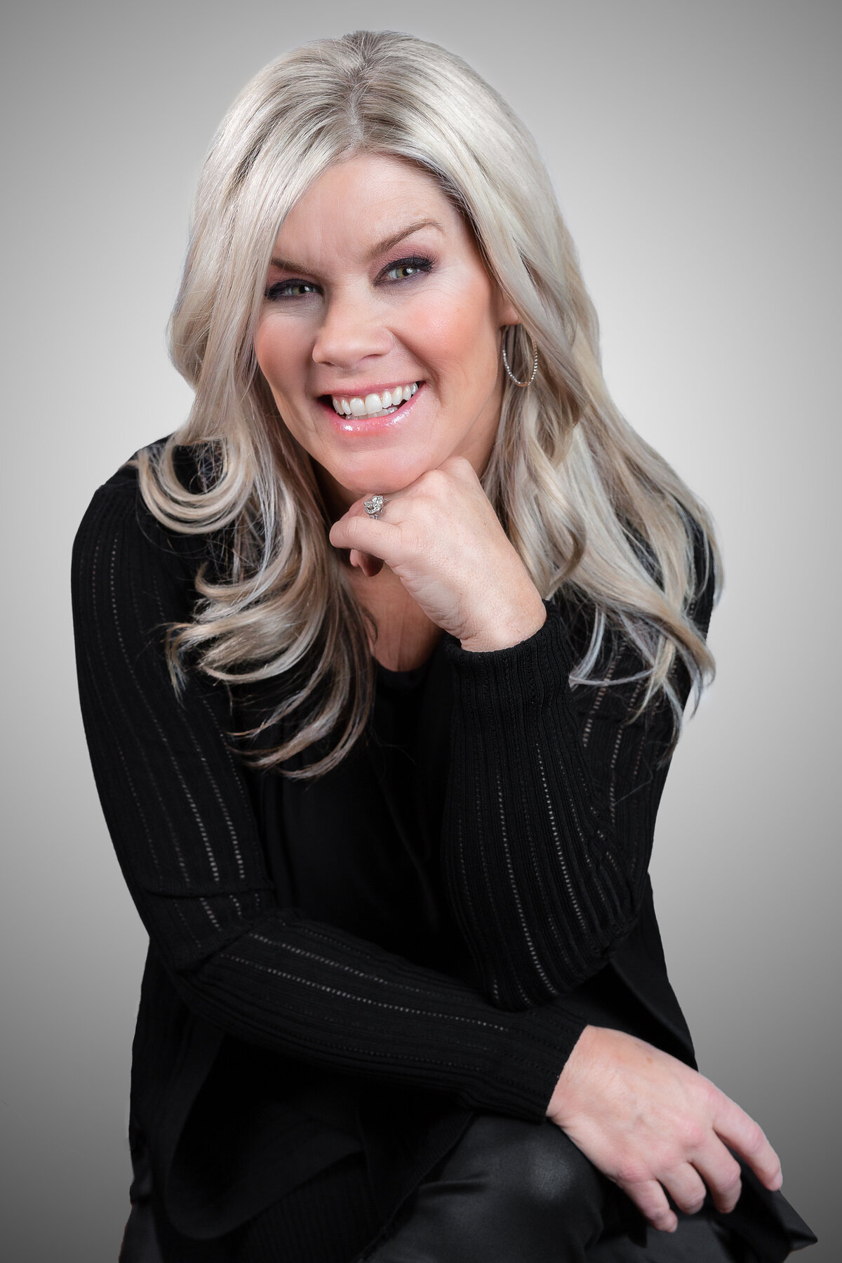 Shannon_Branding_Headshots_2020-101