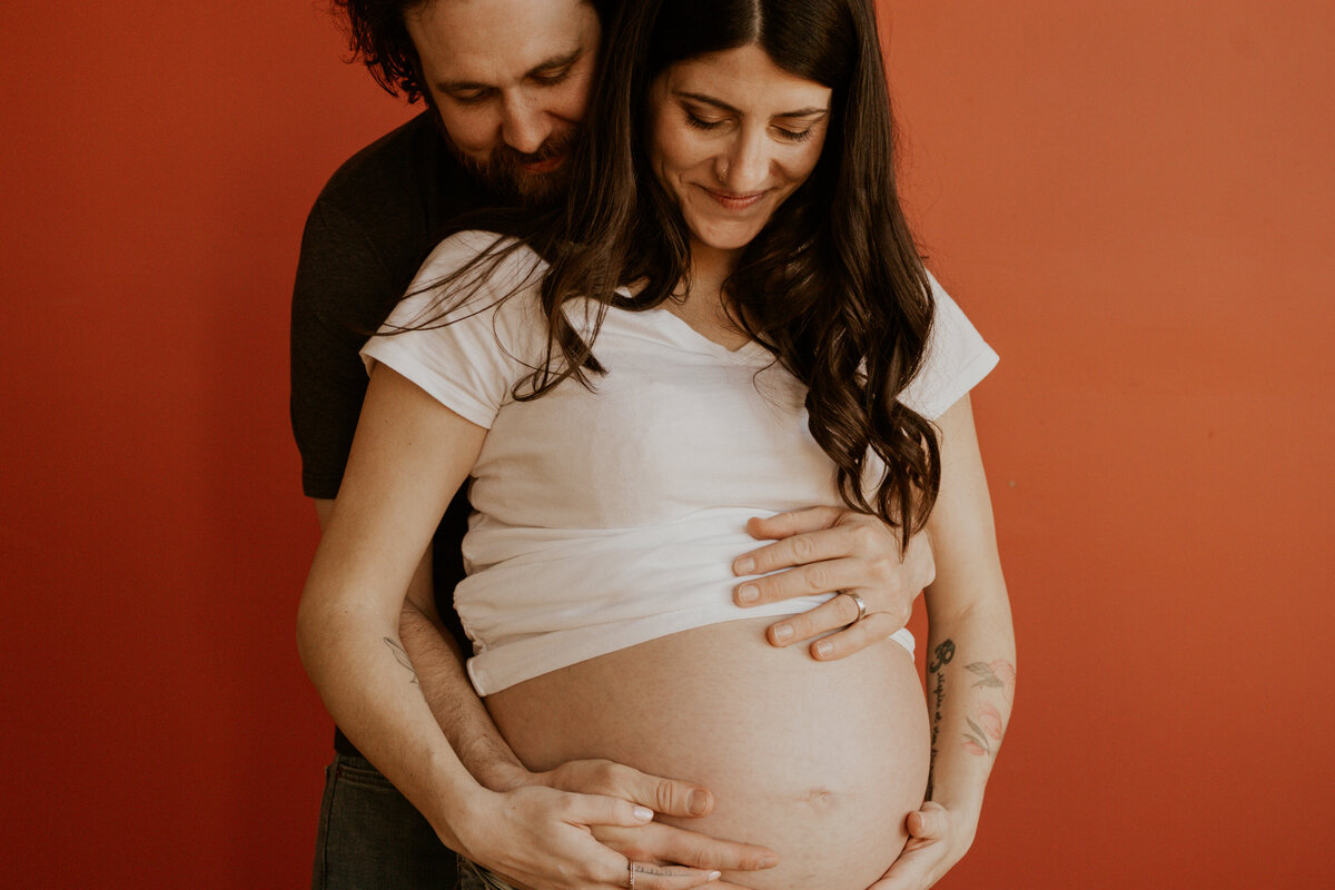 Tess and Zack Maternity_022