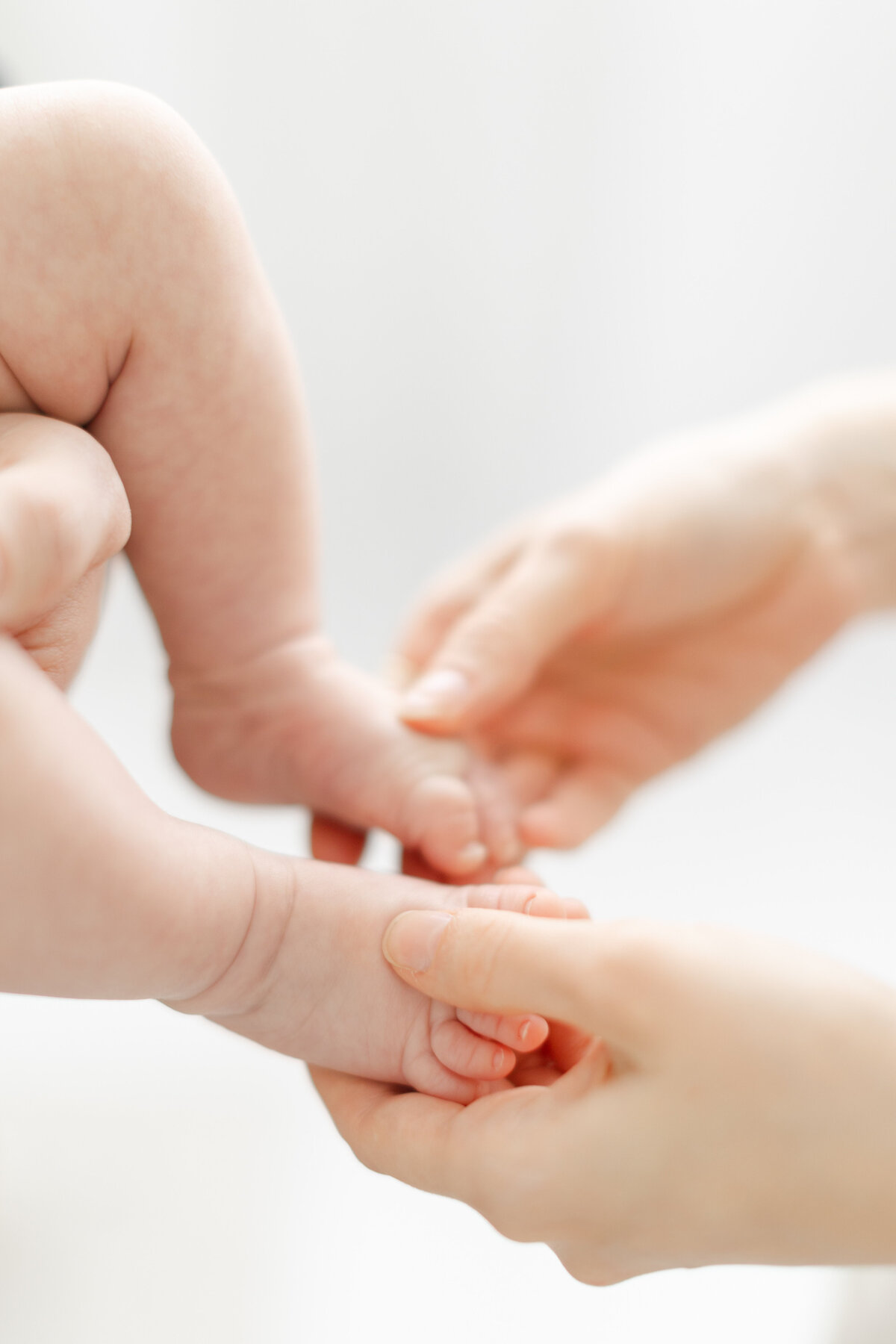 3 month baby milestone portrait session at Philadelphia photography studio - 16