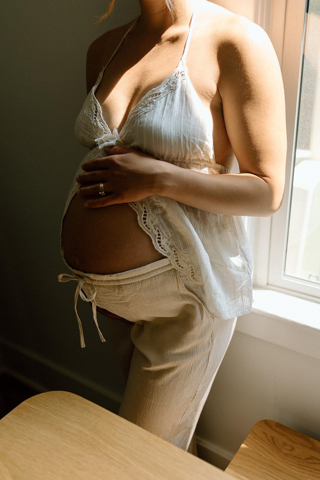 Calgary Maternity Photographer Laura Karl Photo 16