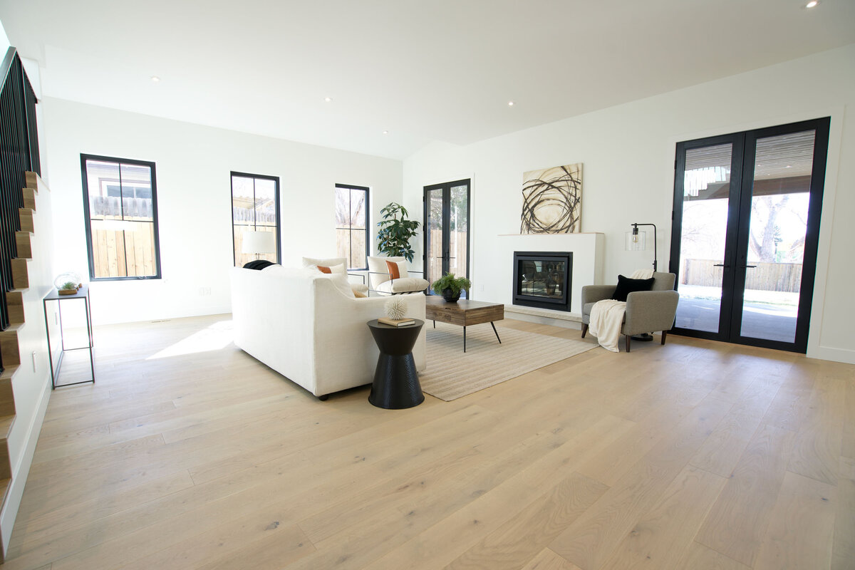 SOEN Hardwood Colorado Collection Room Scene6