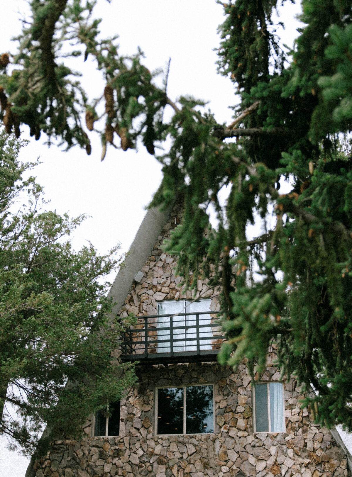 stone-crossing-boise-idaho-luxury-wedding-krysta-timmons-photography-details-60