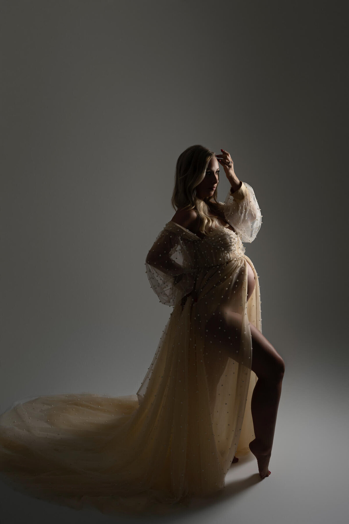 studio-maternity-photographer-austin