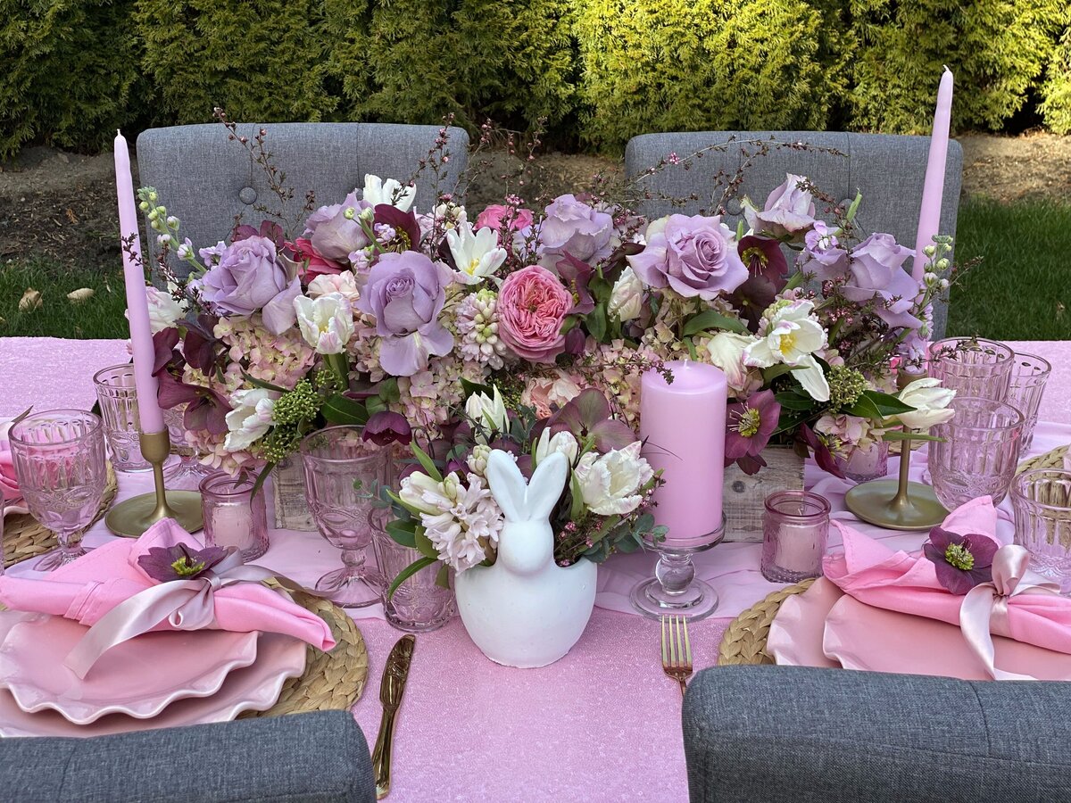 Easter Floral Table March 2021
