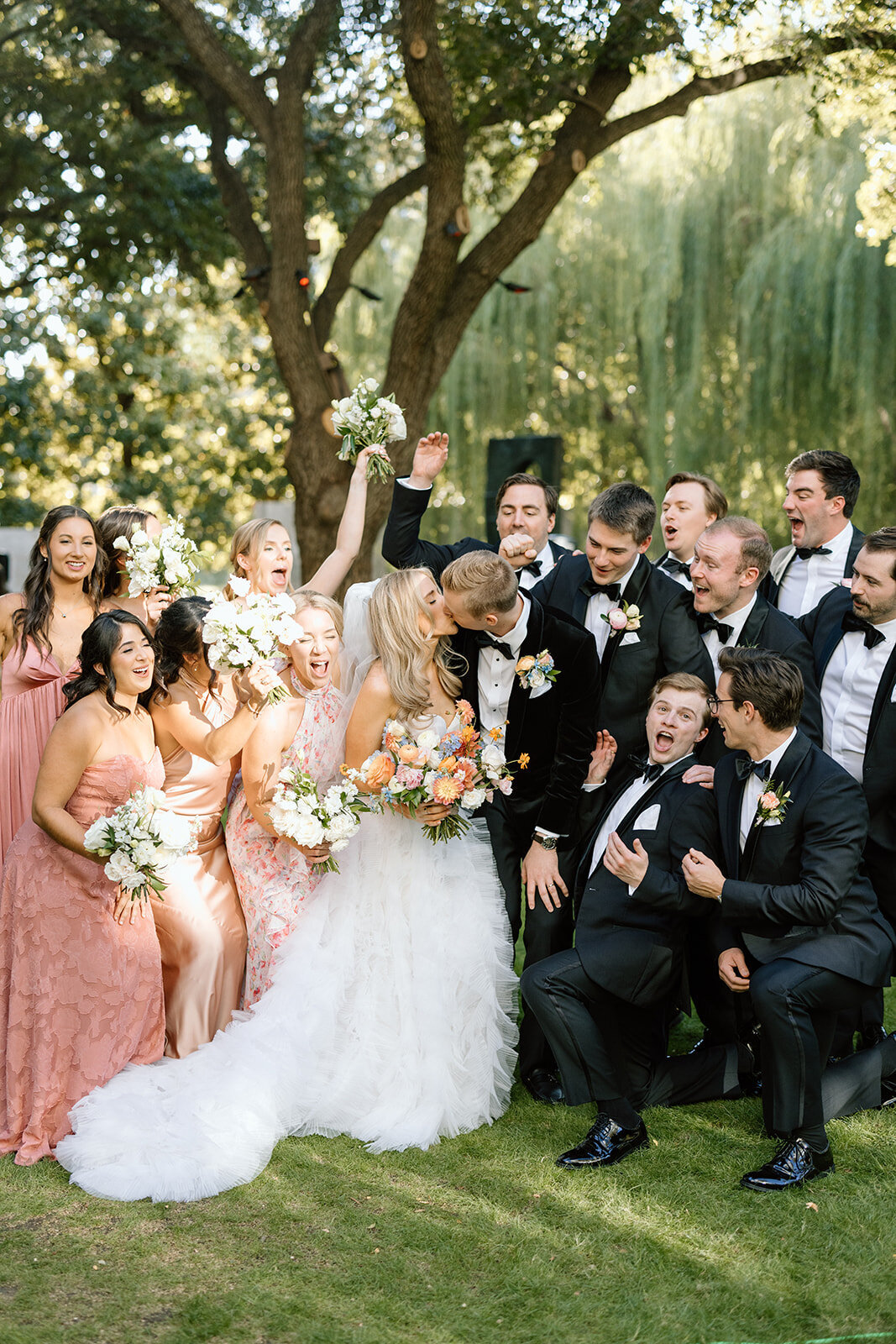 alexa + alex - nasher sculpture center - first look + wedding party - jaycee quinn photography-237