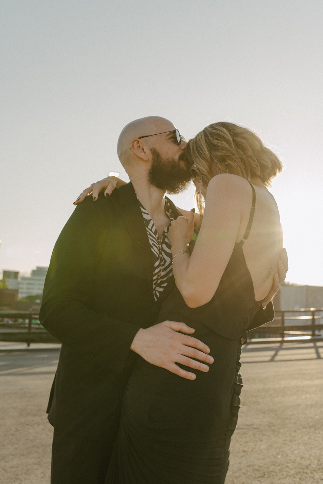 toronto-city-elopement-kensington-market-freespirited-romantic-fun-authentic-wedding-photography-2652