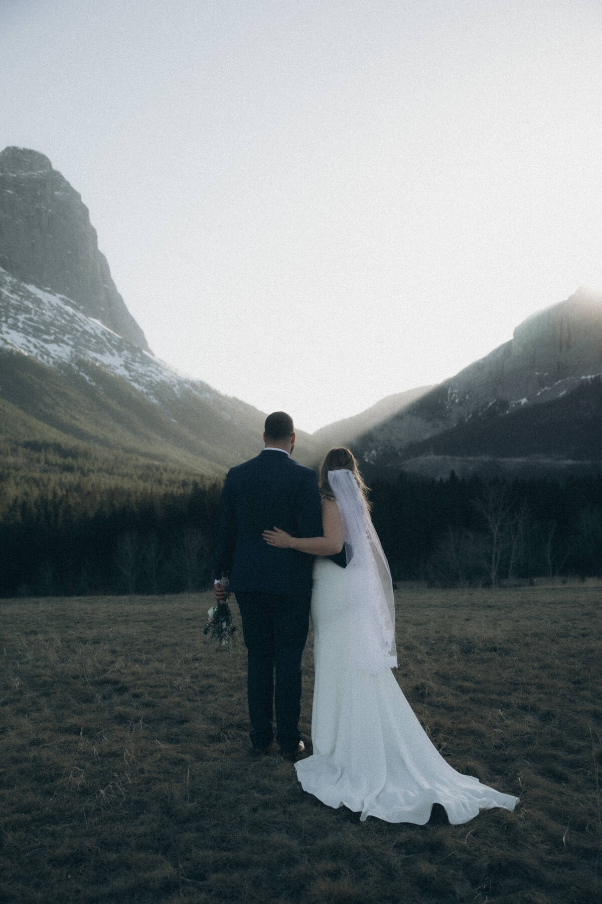 vpc-canmore-spring-elopement-91