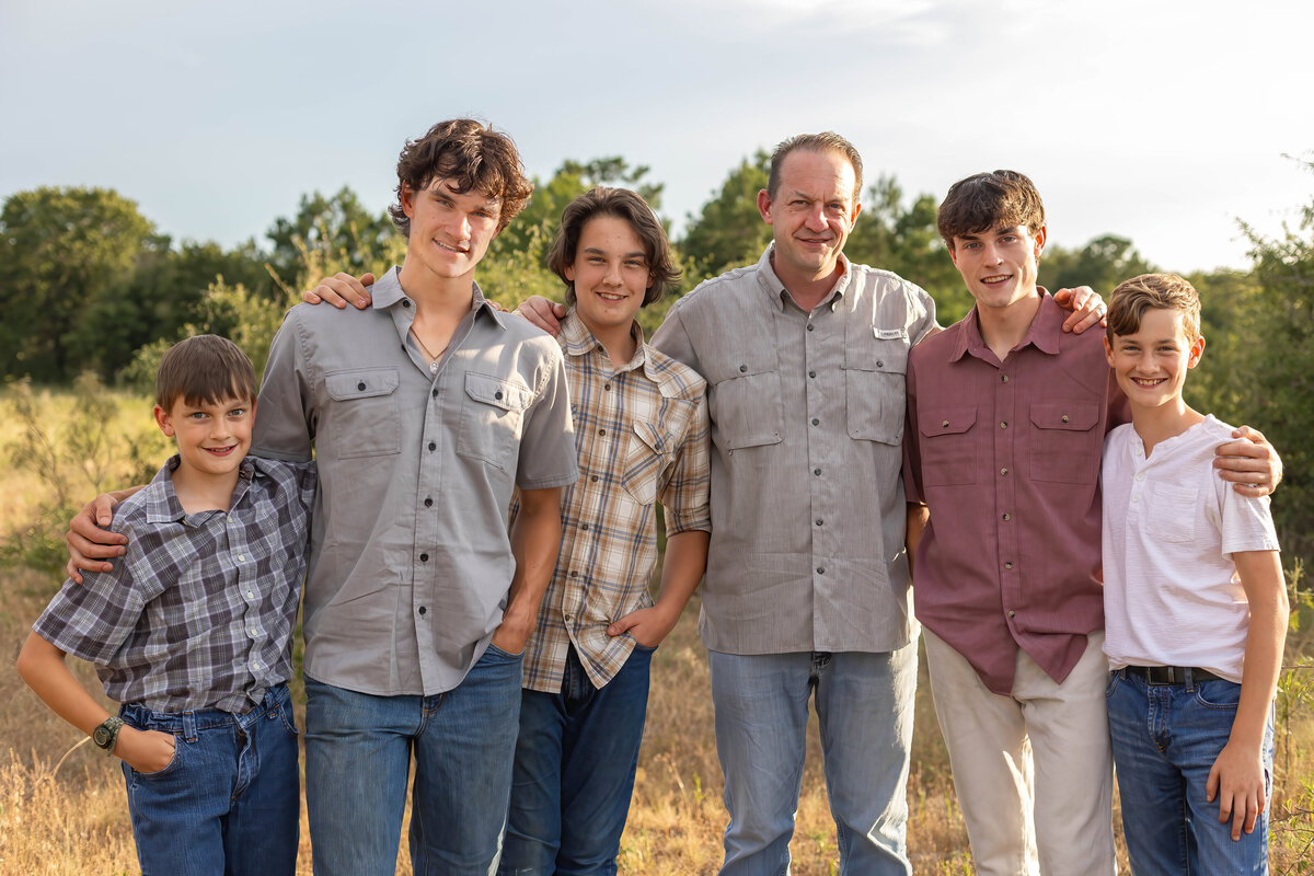 7-1-23 Falls Family-28-standard