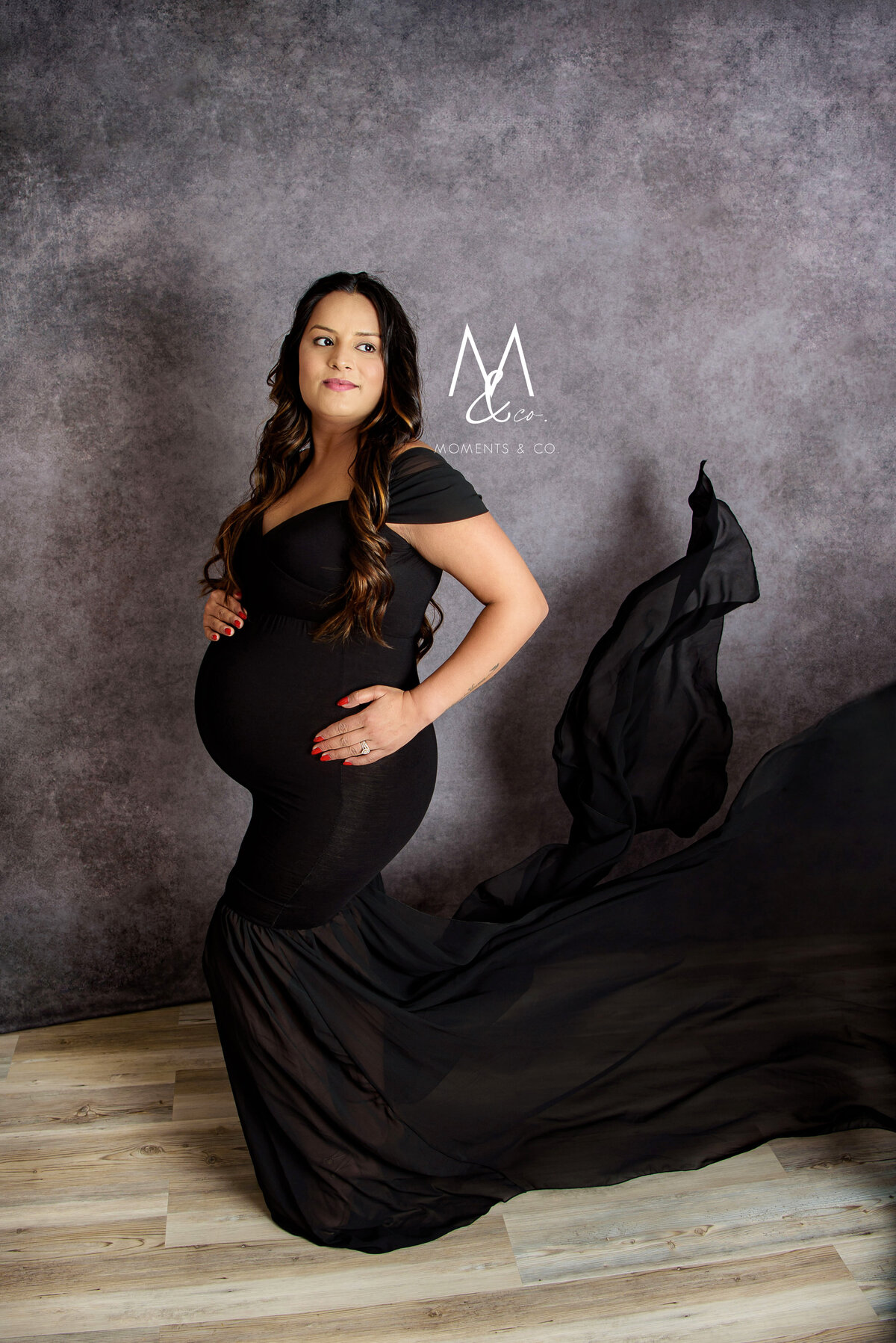 Black-Maternity-Dress-Toss-in-North-Huntingdon-Photo-Studio