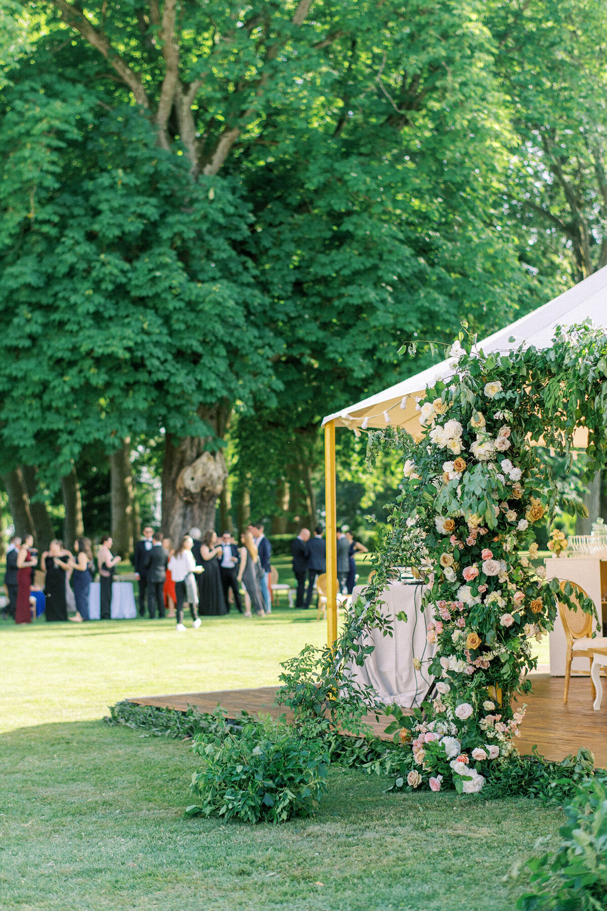 Maïlys Fortune Photography Husband Wife Wedding Weddings Photography France Switzerland Italy Timeless Dreamy Imagery Bilingual French English Destination Weddings Destination Wedding Provence French Riviera Paris Lake Como Tuscany108