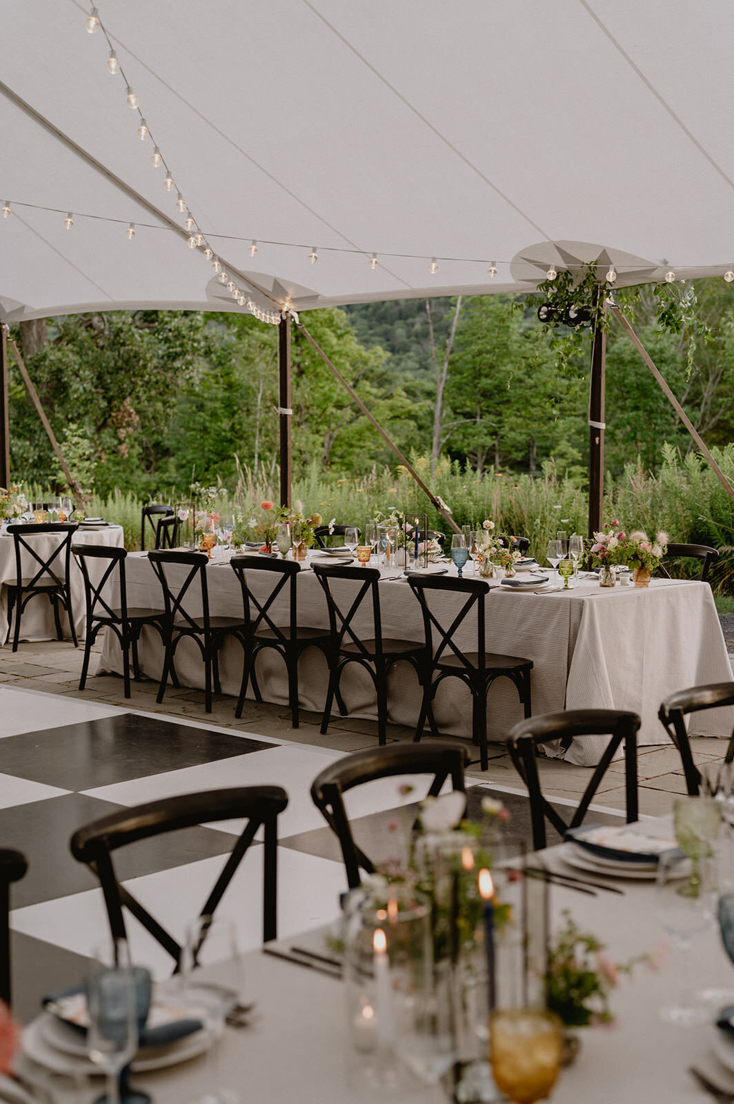 catskills-tented-garden-reception-black-white-dance-floor