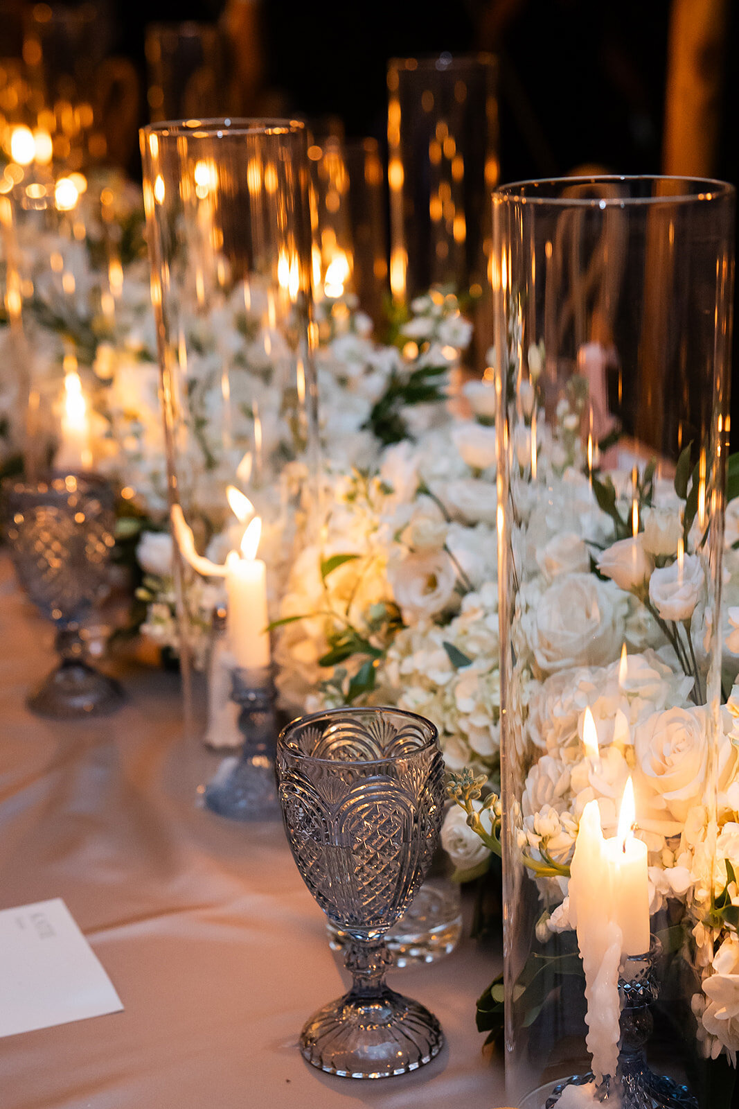 guilford-yacht-club-reception-table-design-jen-strunk-events