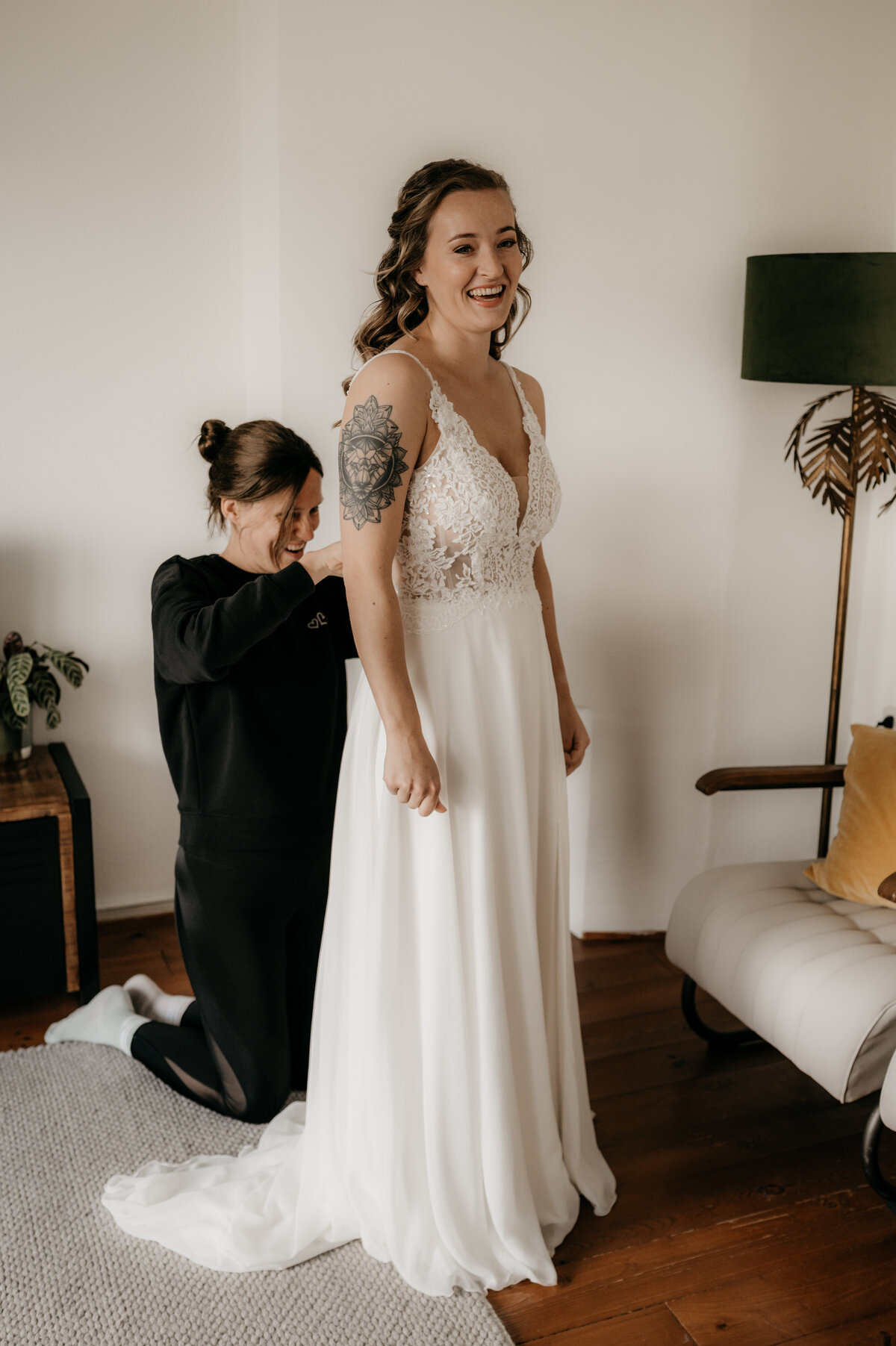 Pure Liefde Fotografie - Wilco & Marriët - Getting ready Marriët-34