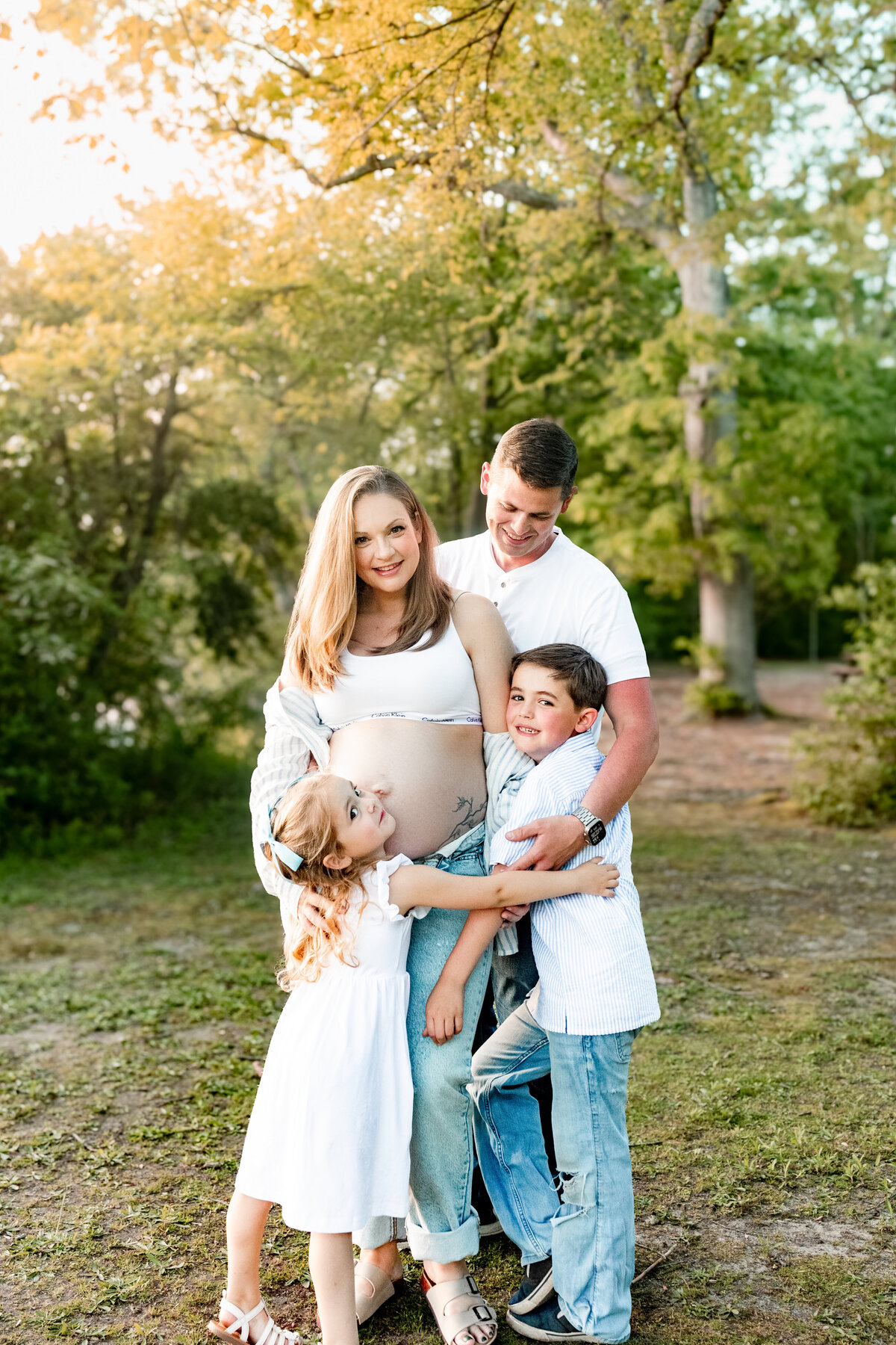 Maternity Session-Family-Brookwood Hall Park