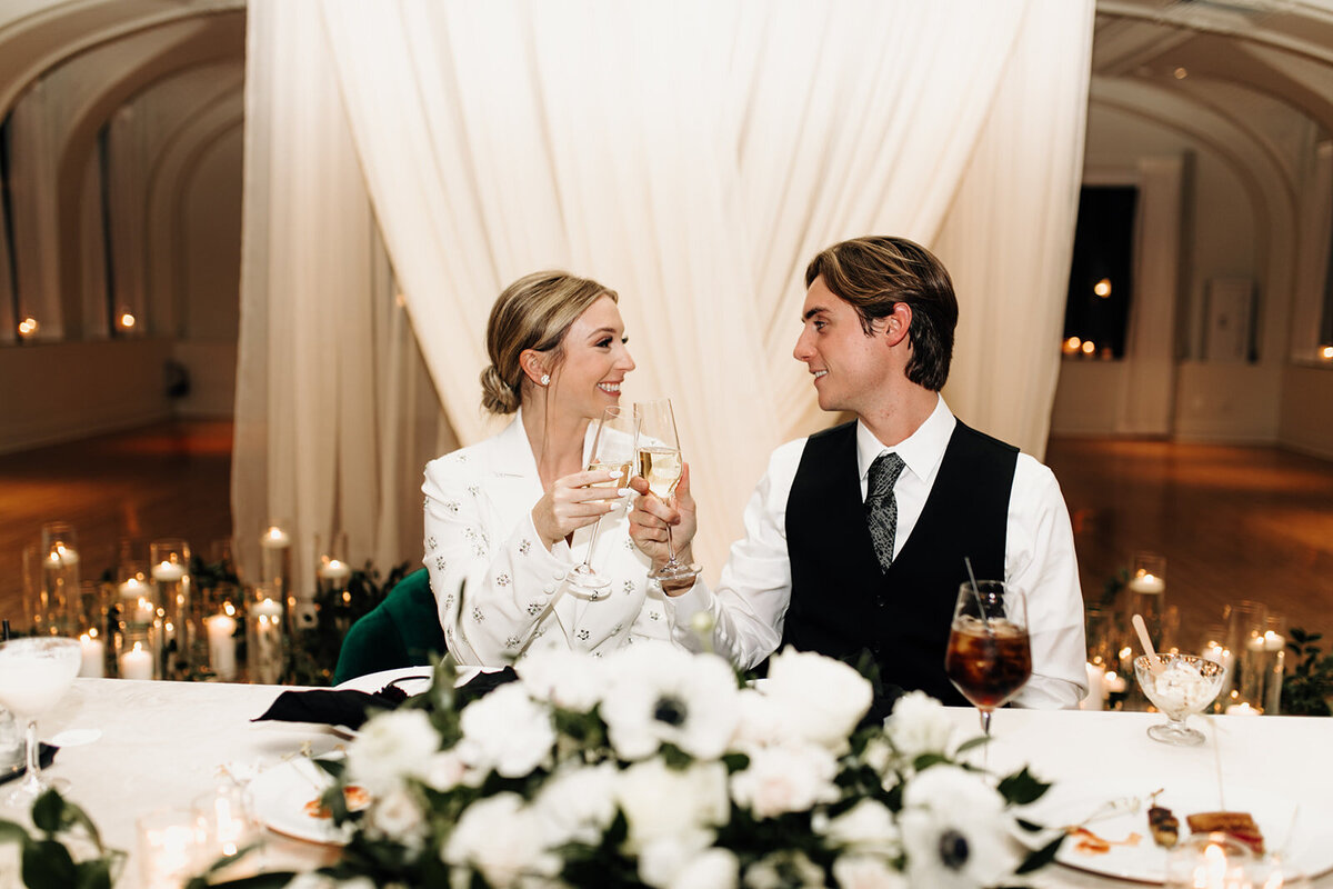 Howe-Reception_LMKPWEddings-7_websize