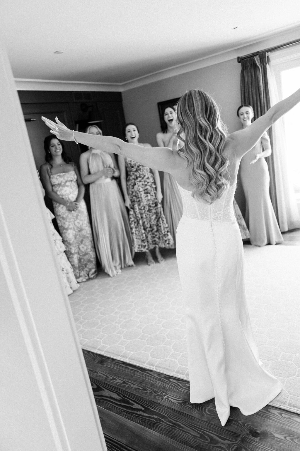 NikkiSanterre_EastCoastLuxuryWeddingPhotographer_TidesInnWedding_Katie&Greg-174