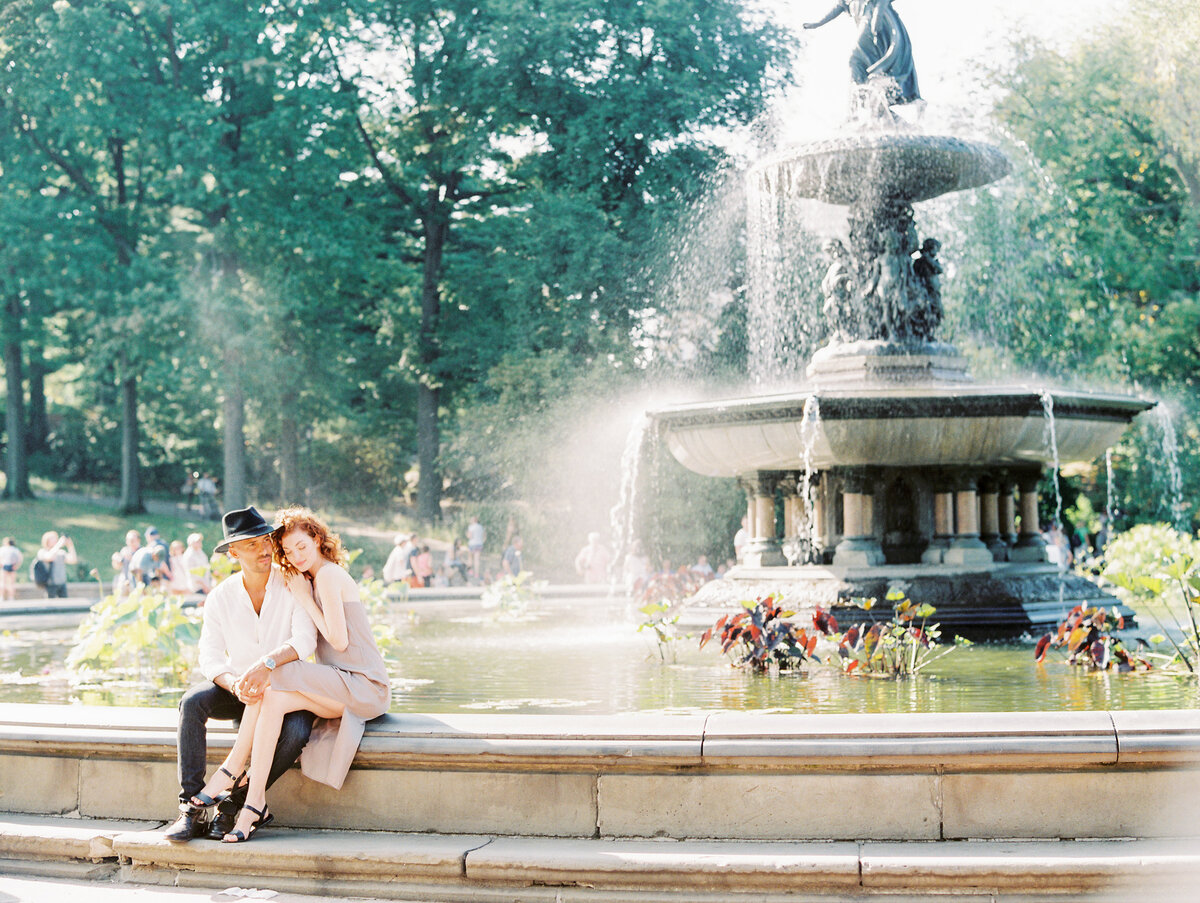 SALLYPINERAPHOTOGRAPHY_ANNABELLECARLOS_NYCENGAGEMENTPHOTOGRAPHY-48