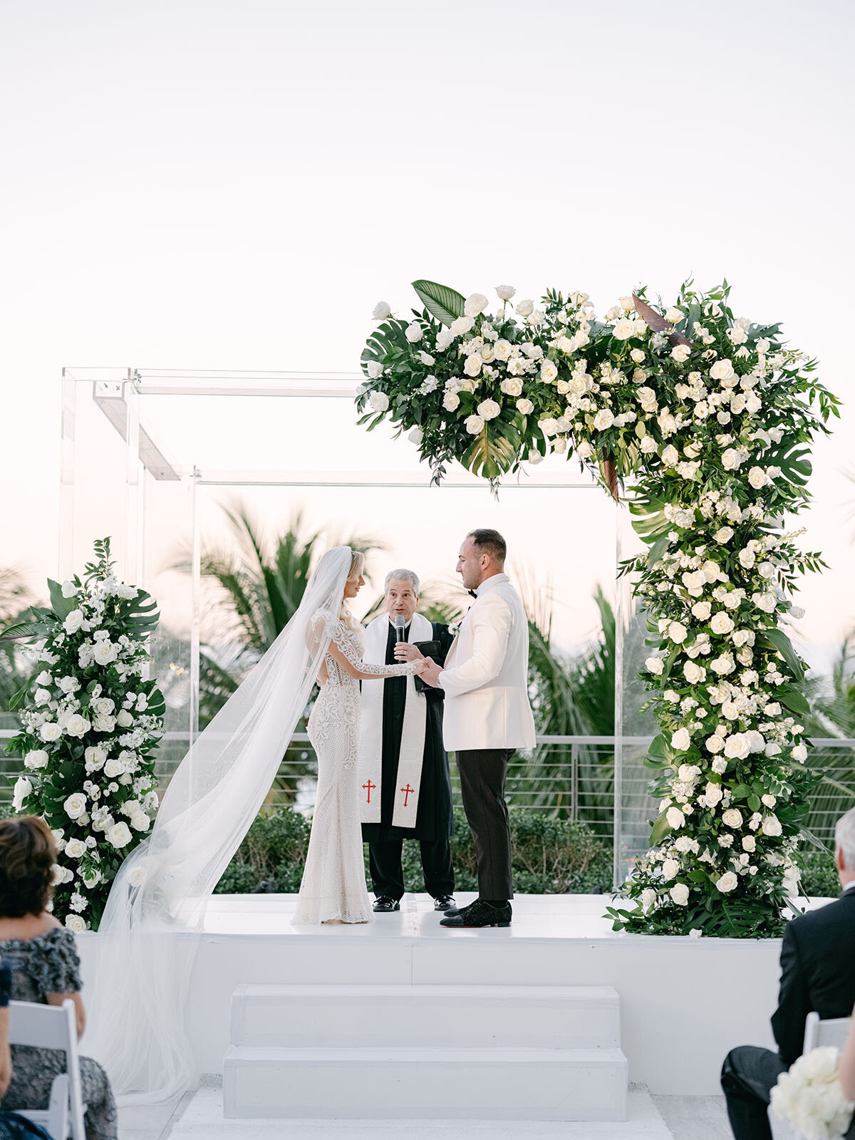 00032-enchanting-wedding-miami-beach-edition-chris-weinberg-events